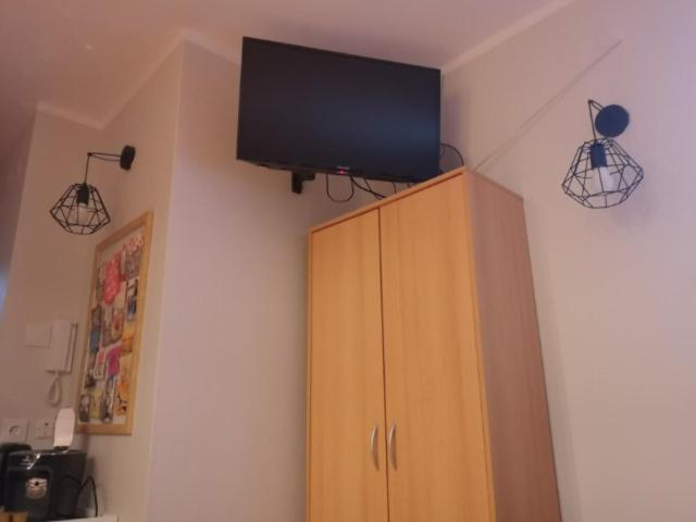 Studio Apartment photo 1