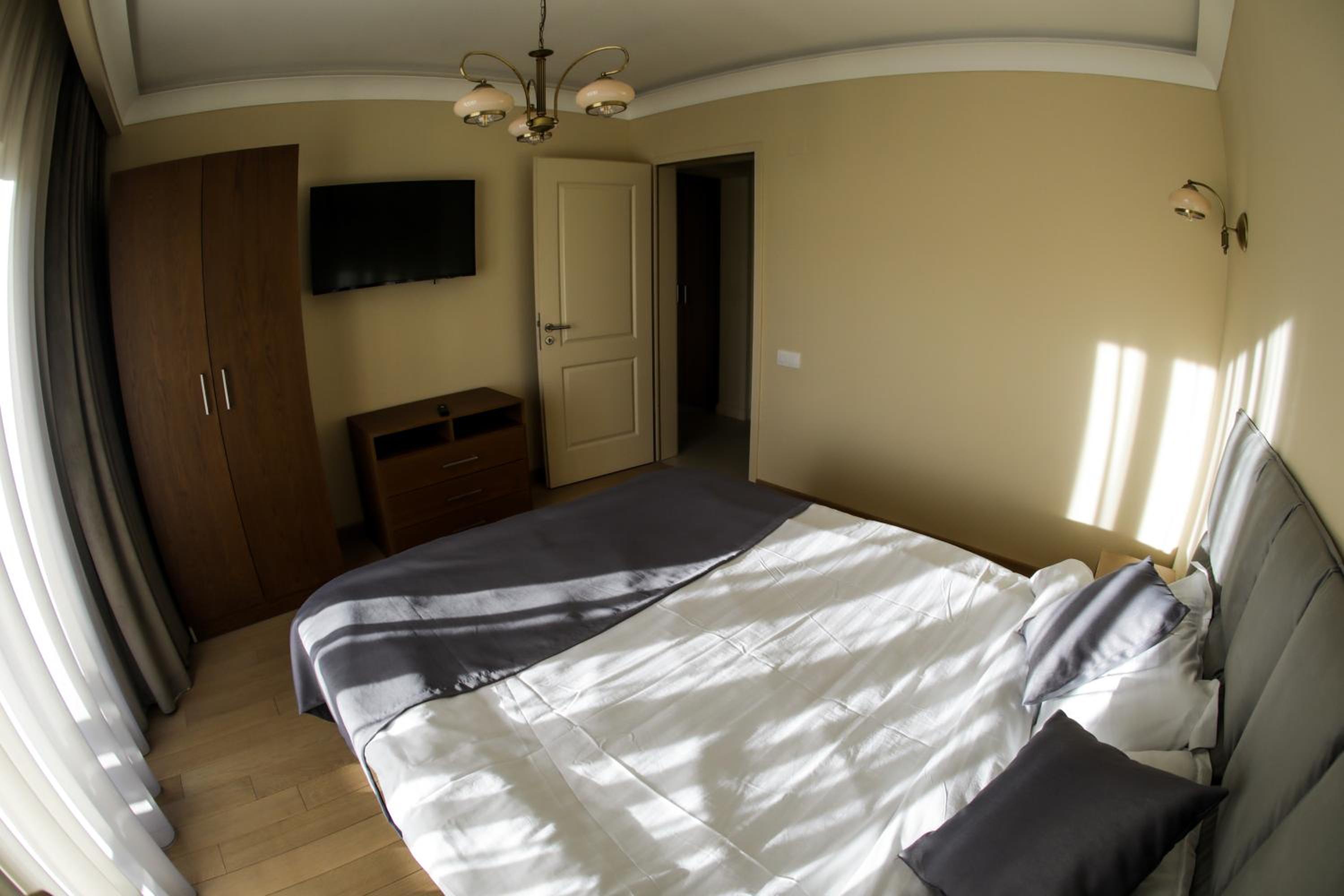 Deluxe Apartment - Photo 3