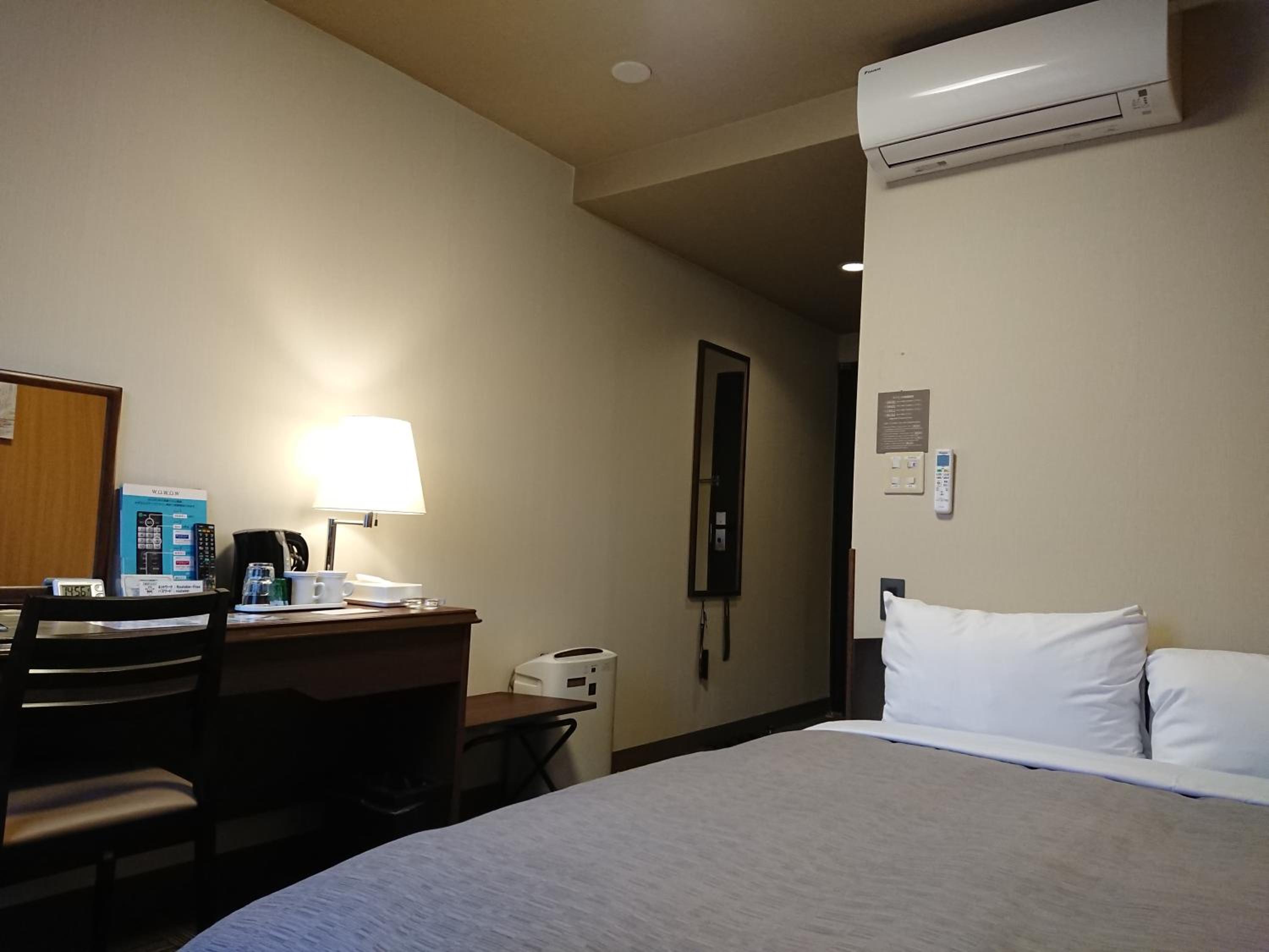 Double Room with Small Double Bed - Non-Smoking photo 1
