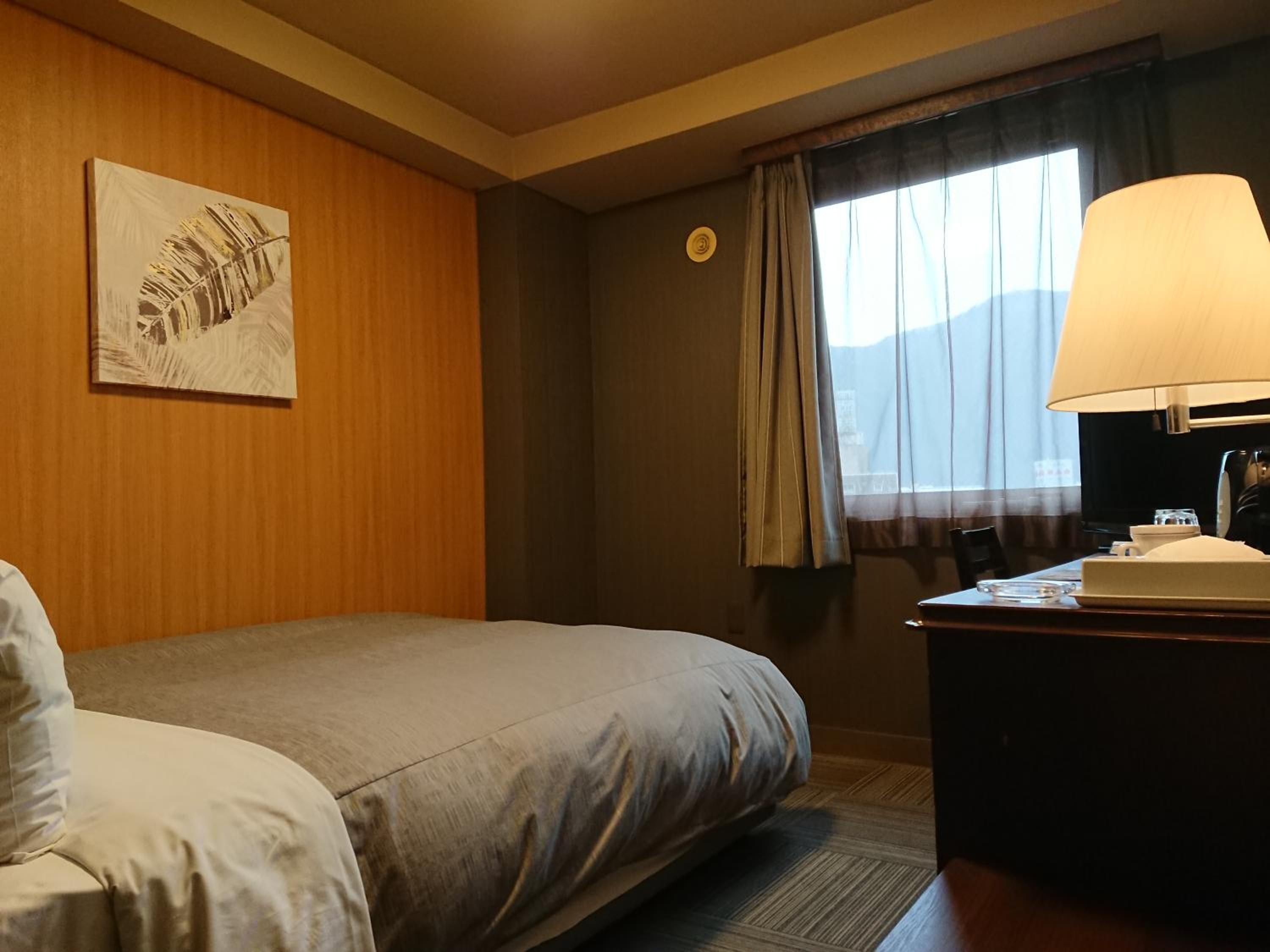 Standard Single Room - Smoking photo 1