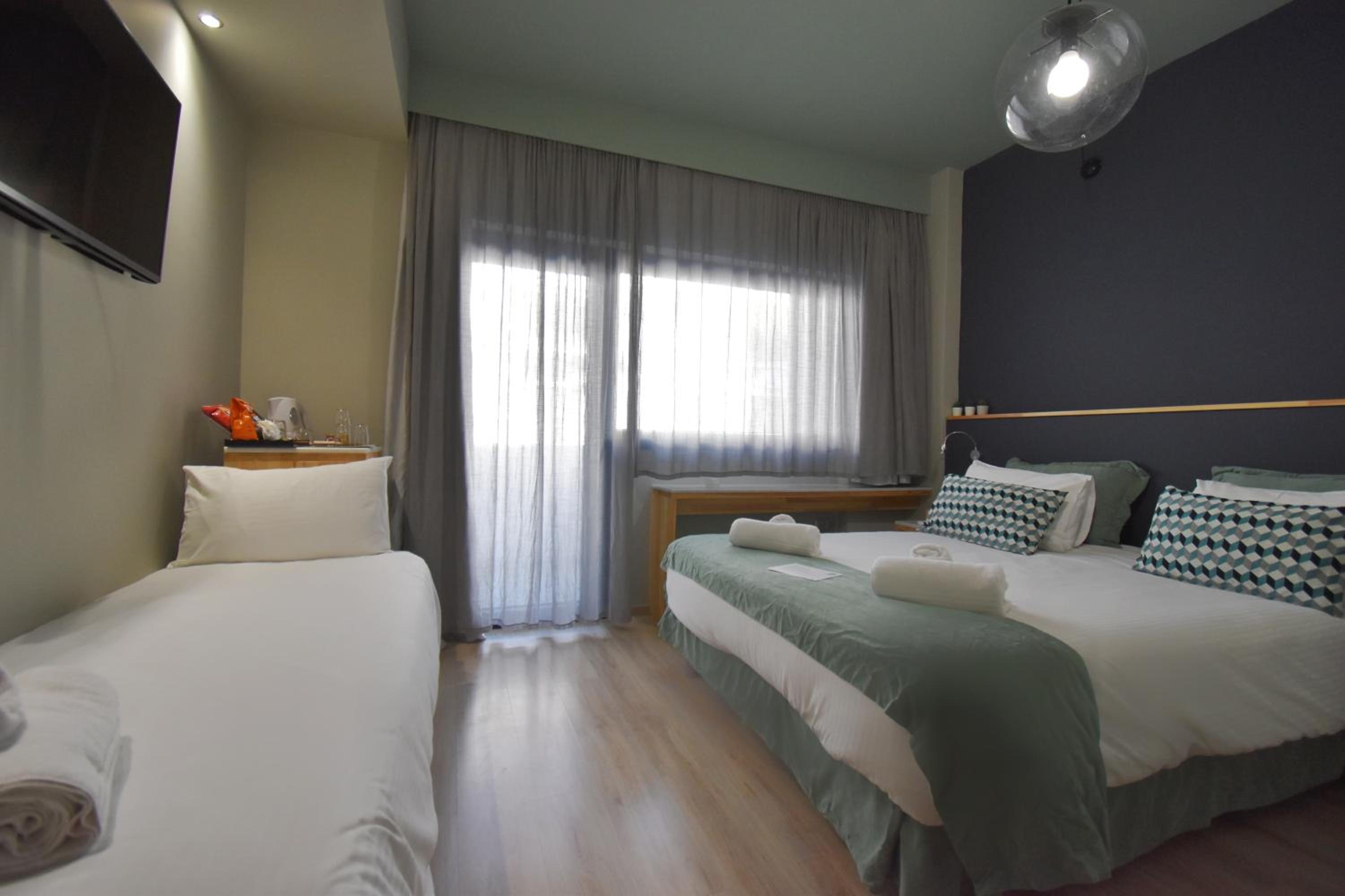 Triple Room with Balcony photo 1
