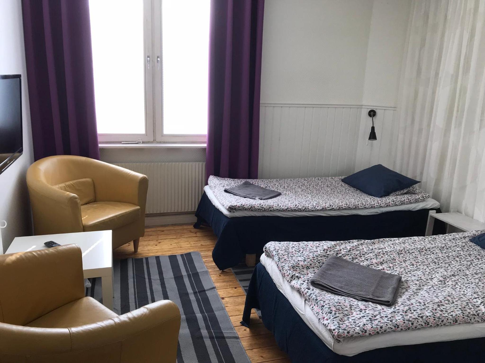 Standard Twin Room photo 2