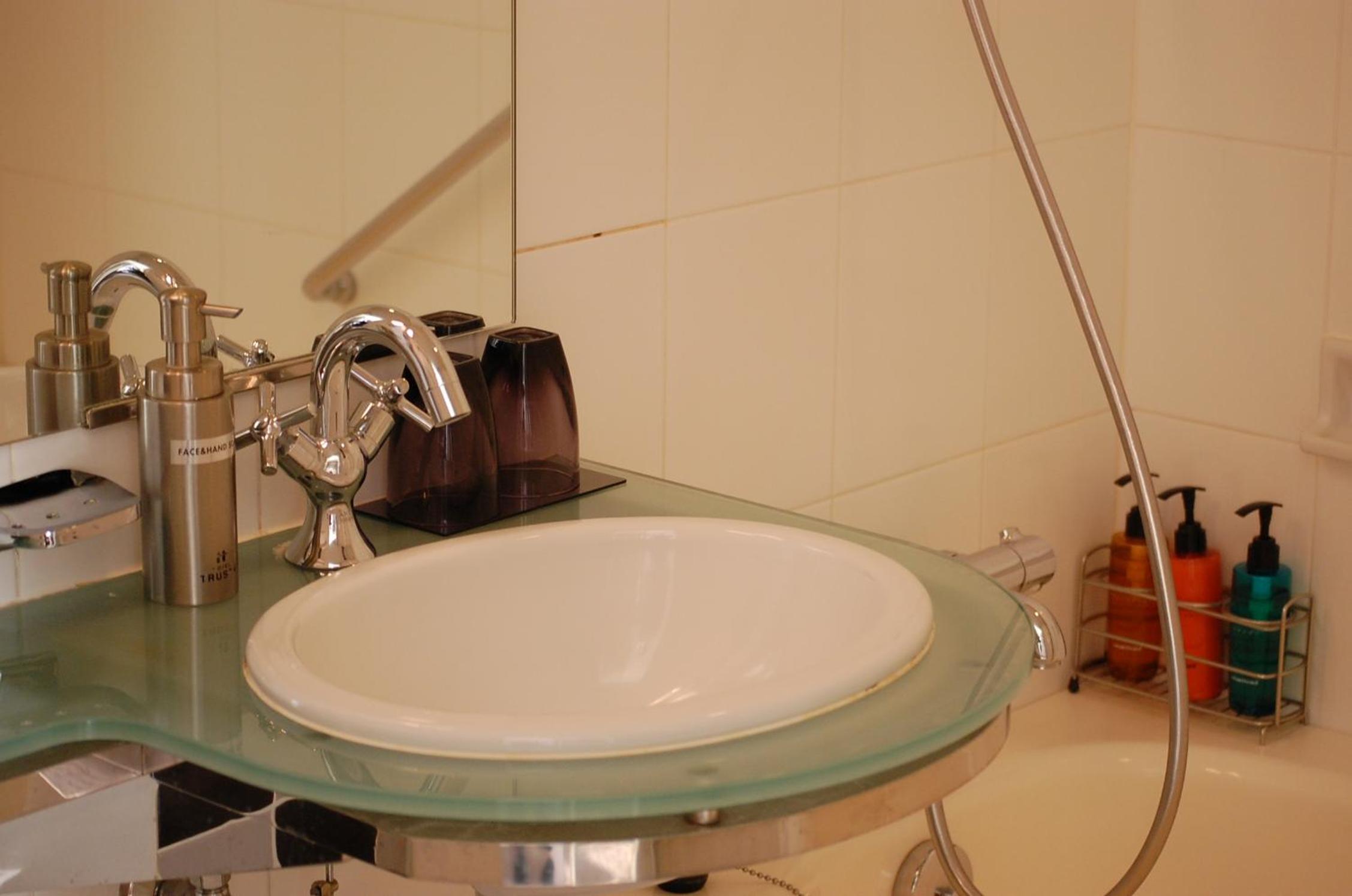 Monthly Plan - Standard Double Room (No Daily Cleaning) - Non-Smoking photo 3