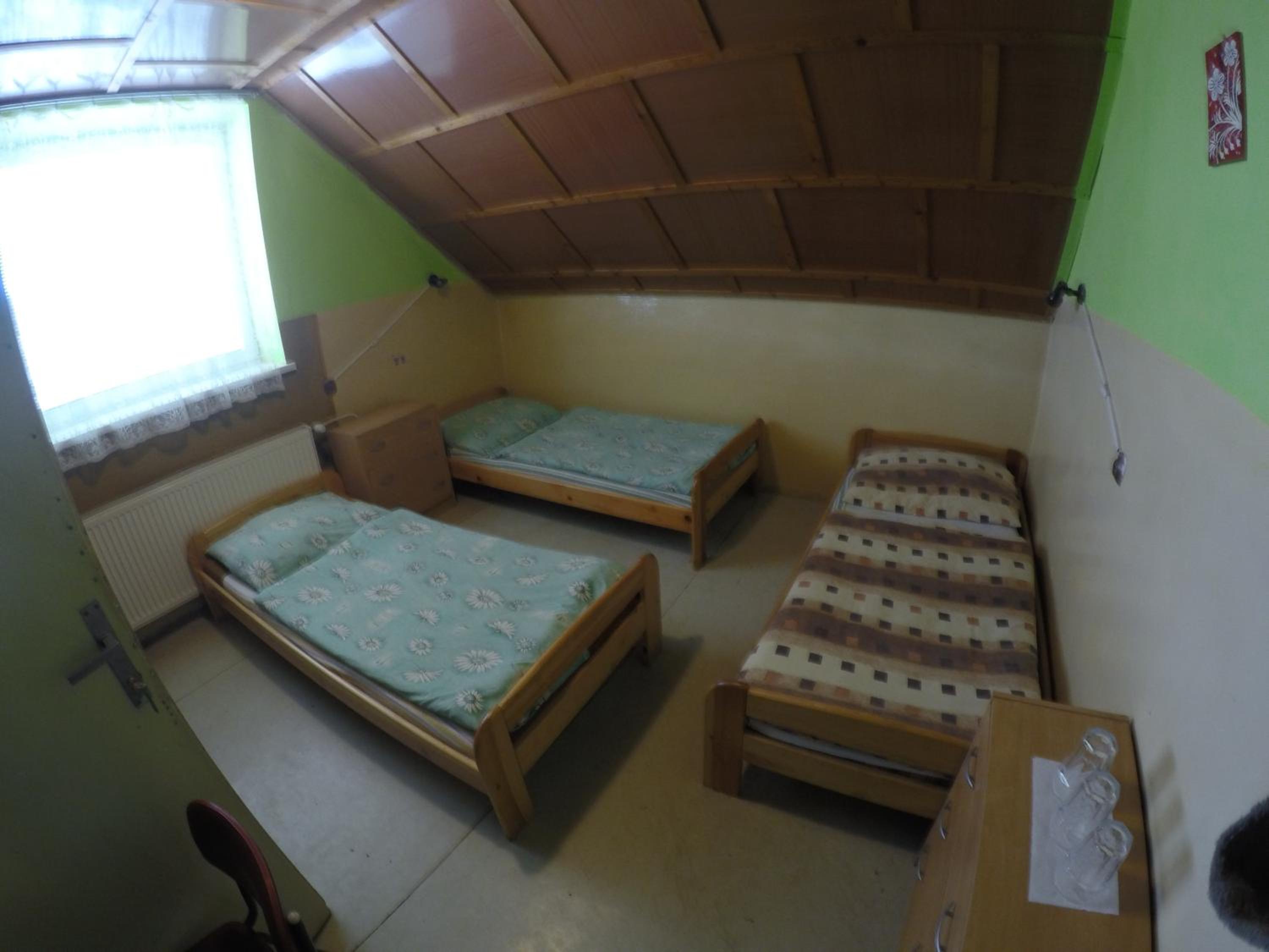 Triple Room - Photo 13