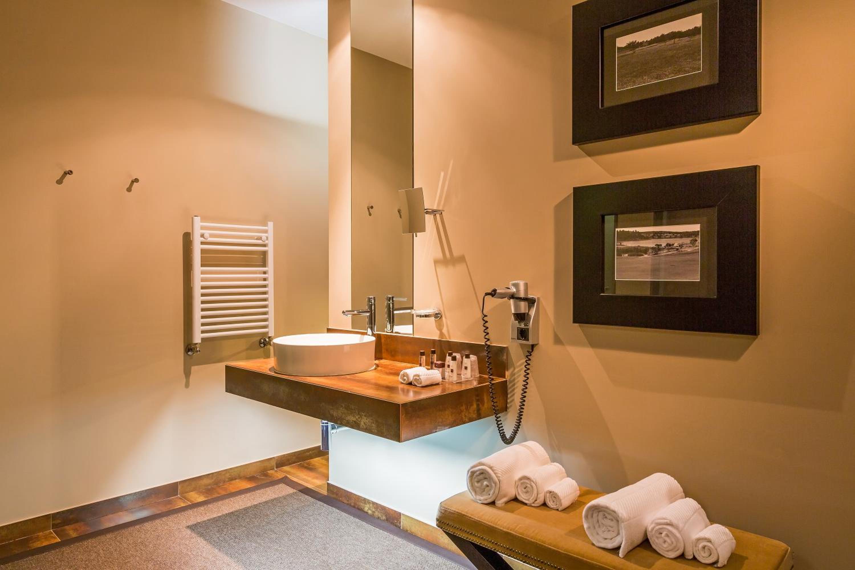 Available room