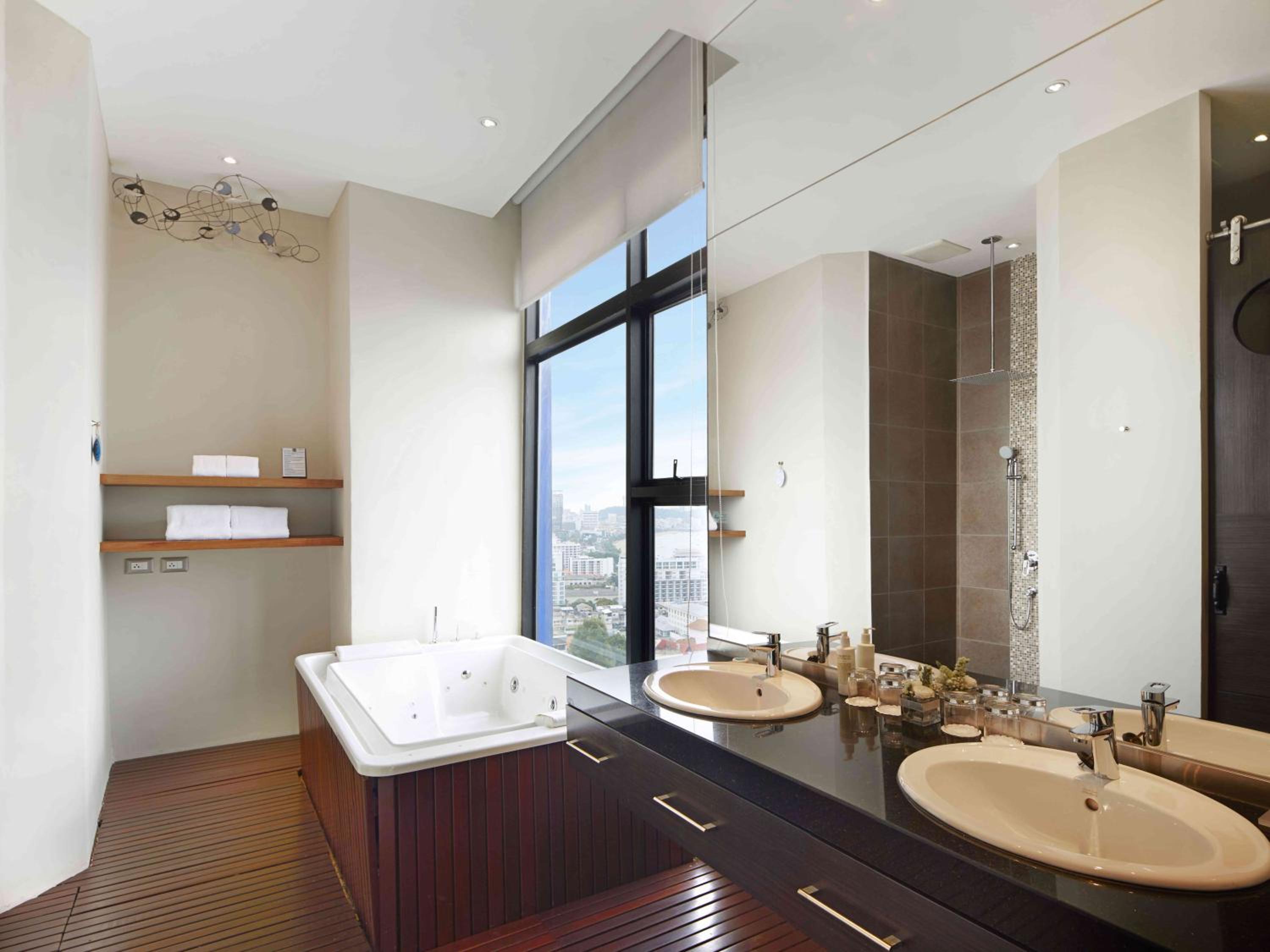 Executive Suite photo 3