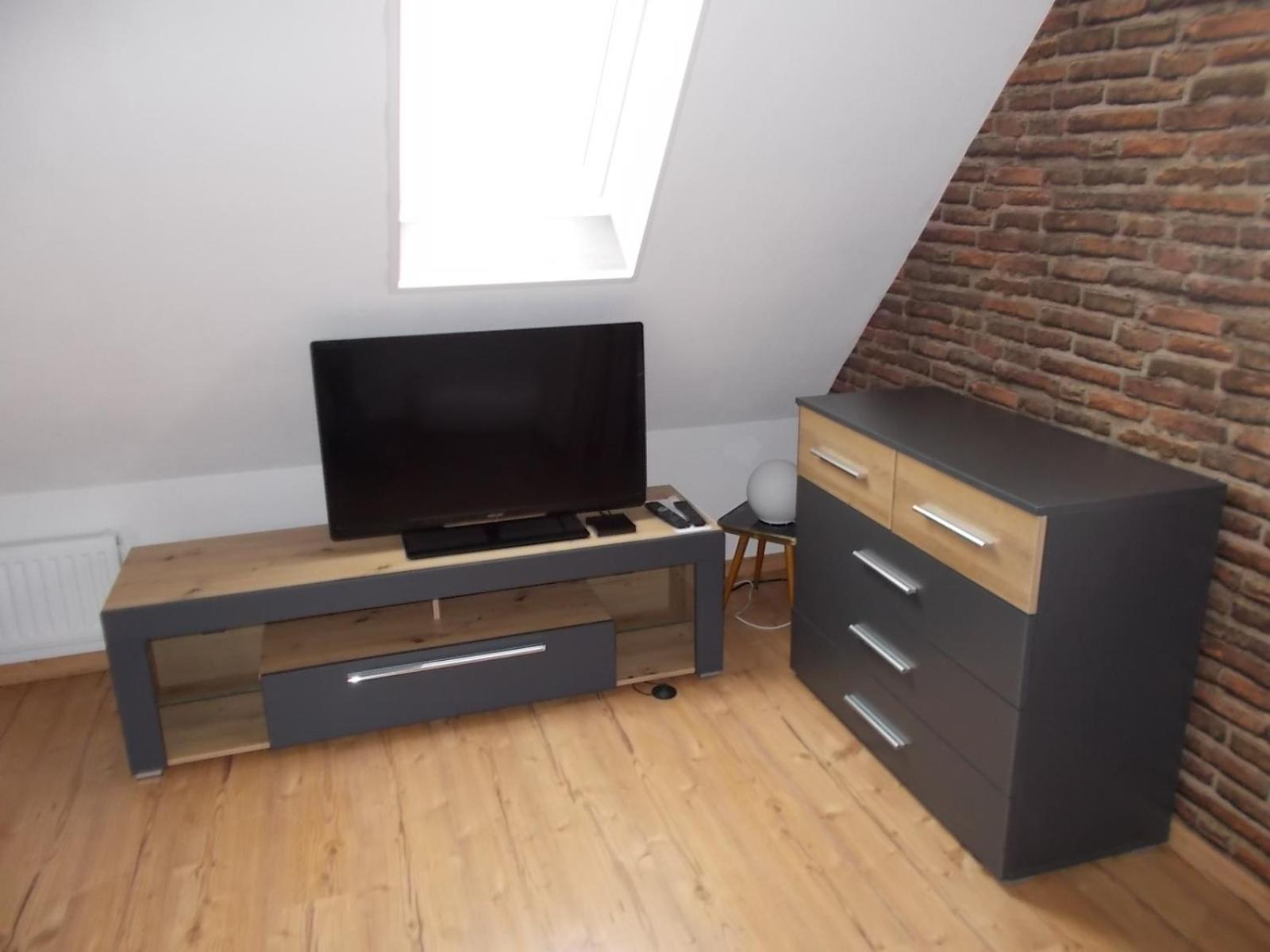 One-Bedroom Apartment (Pets not allowed) photo 2