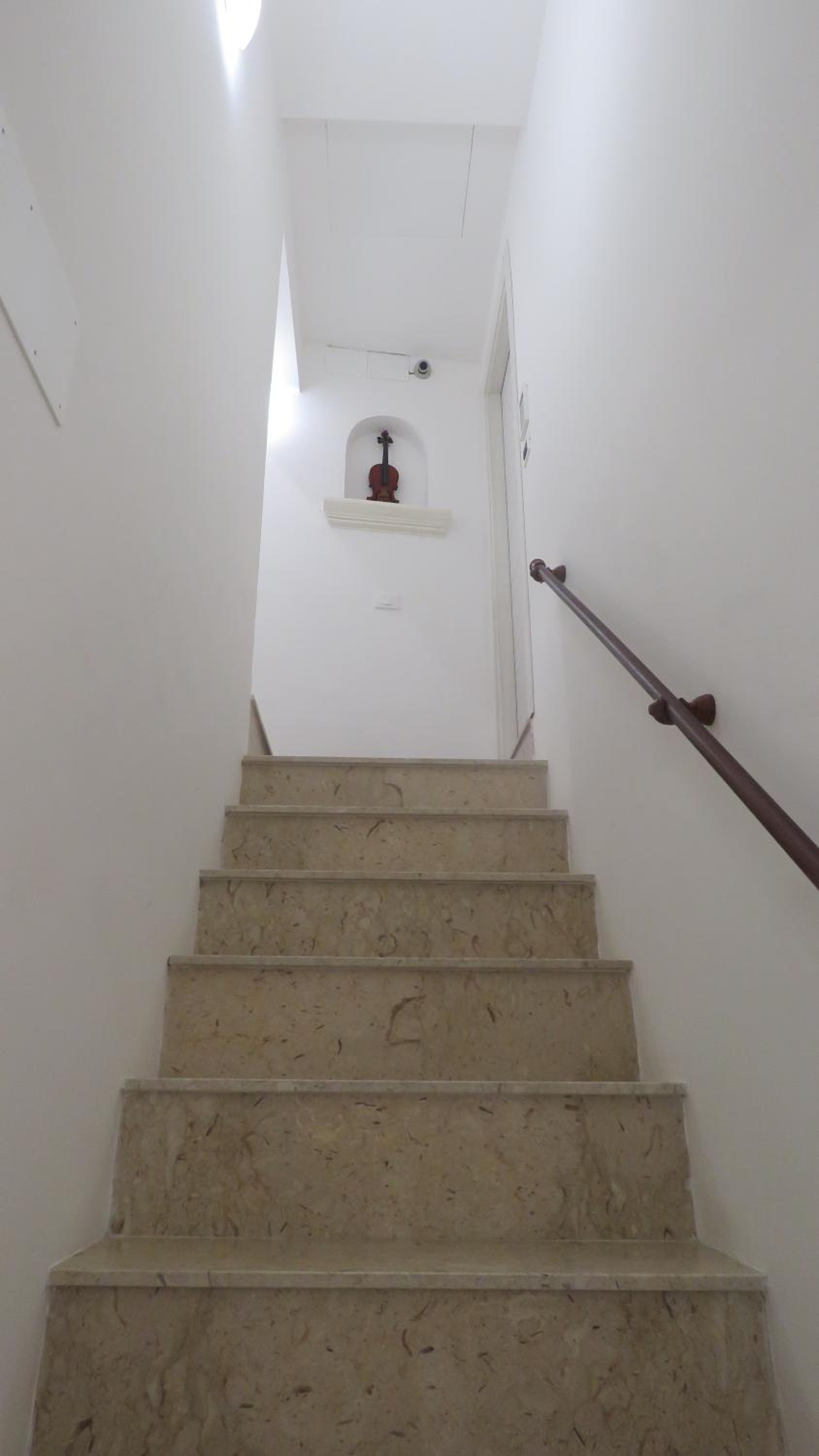 Double Room with Balcony - Photo 24