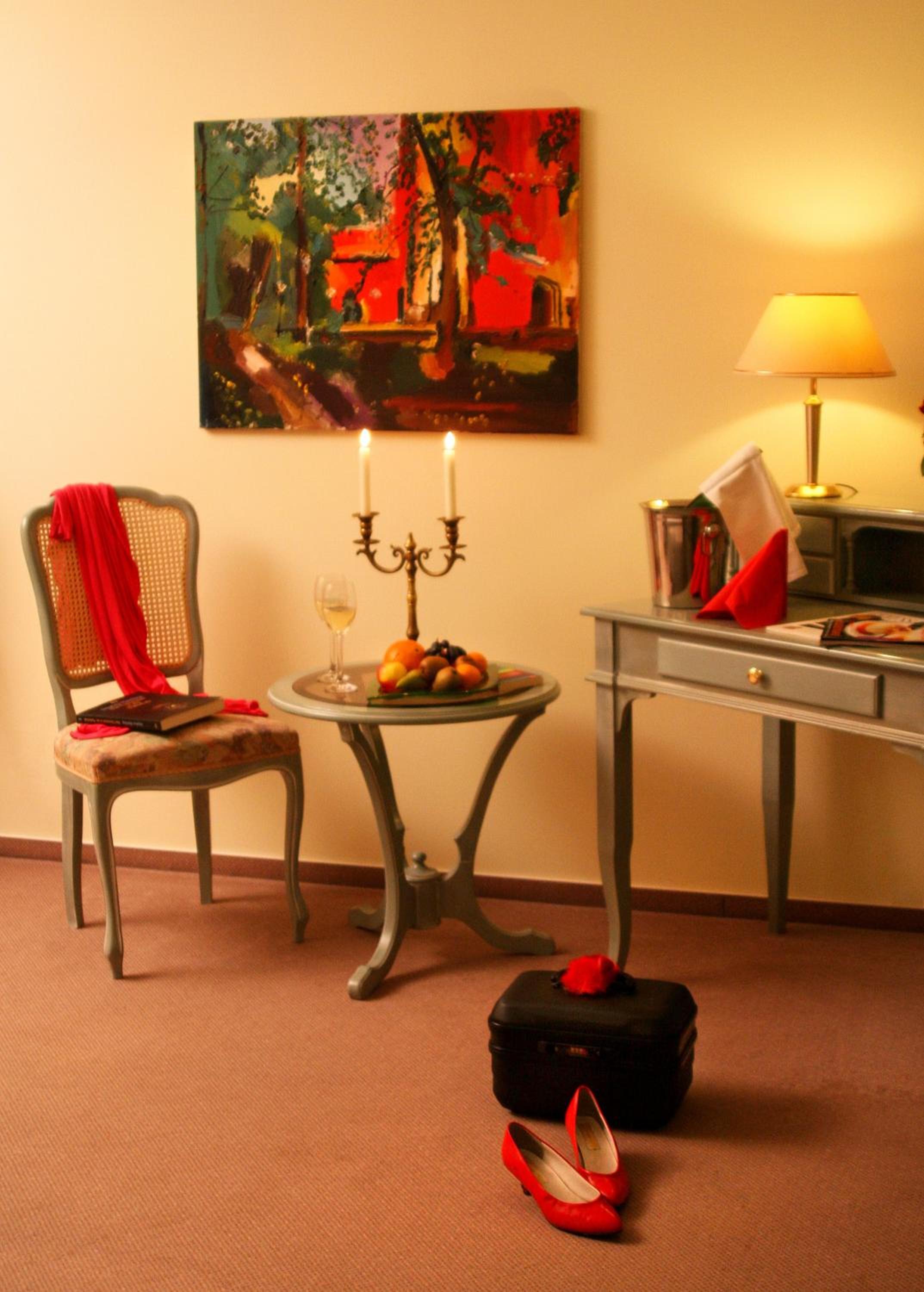 Double Room with Private Bathroom - Photo 6