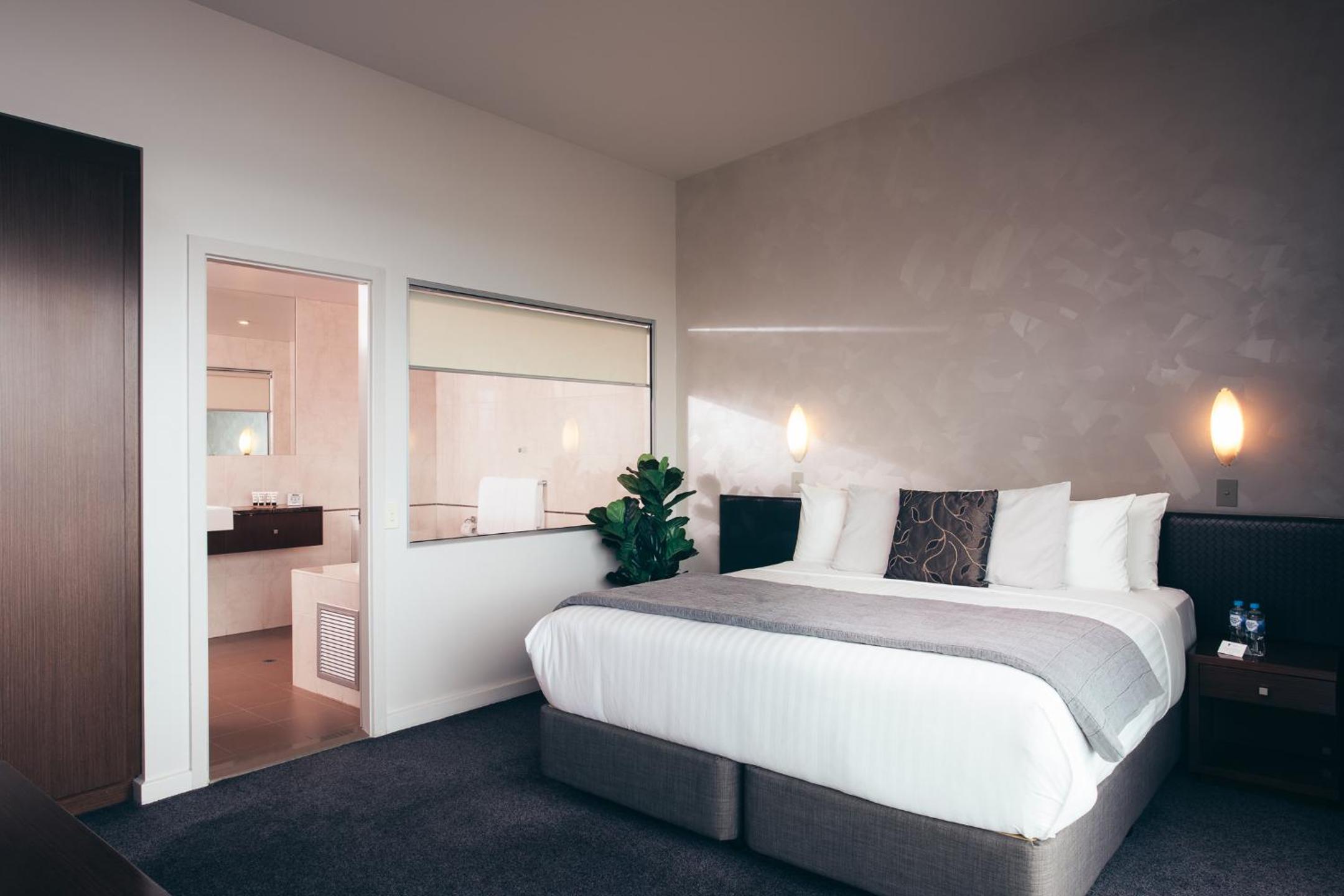 Luxury Suite with Ocean View photo 1