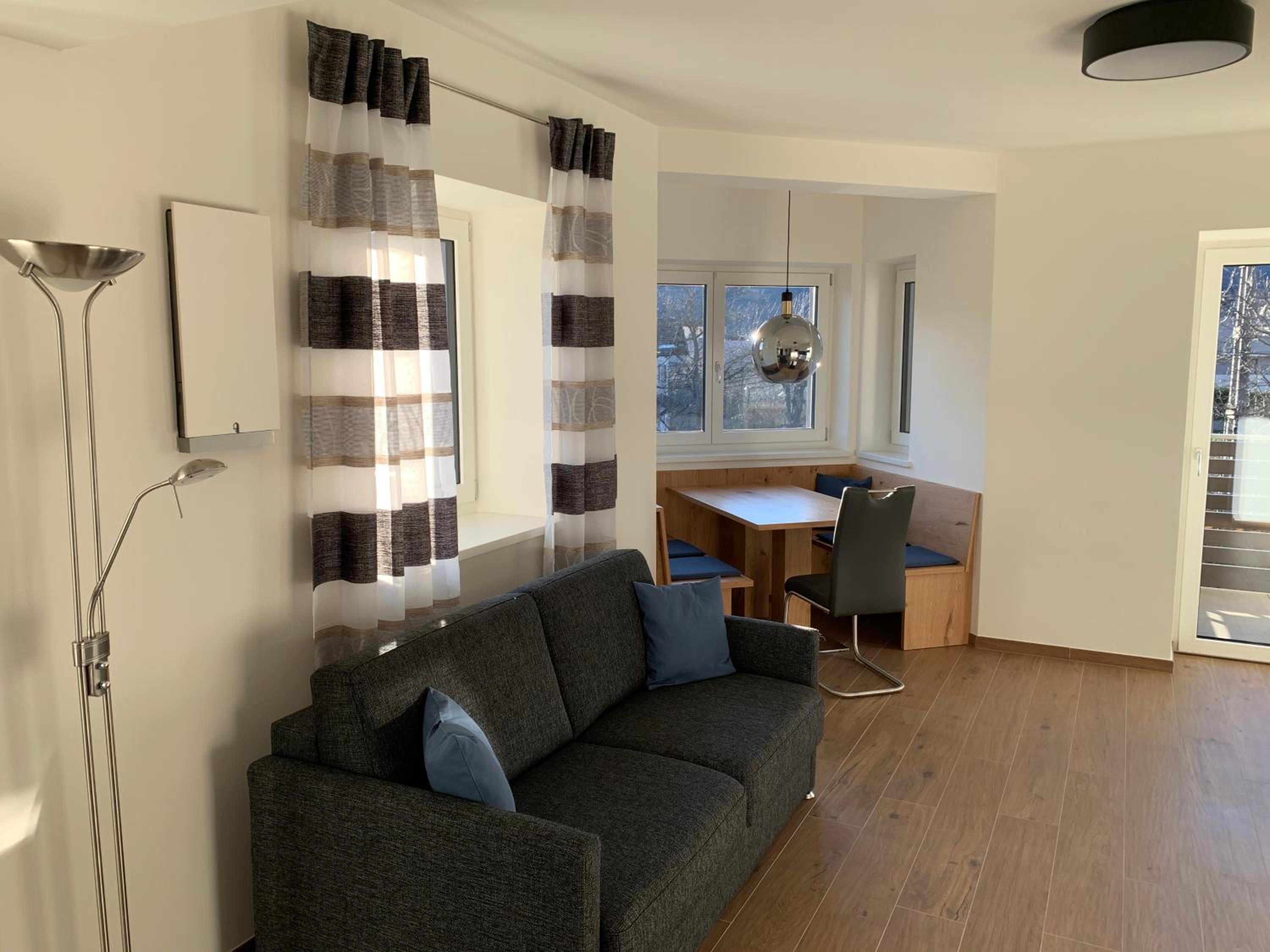 Apartment with Balcony photo 1