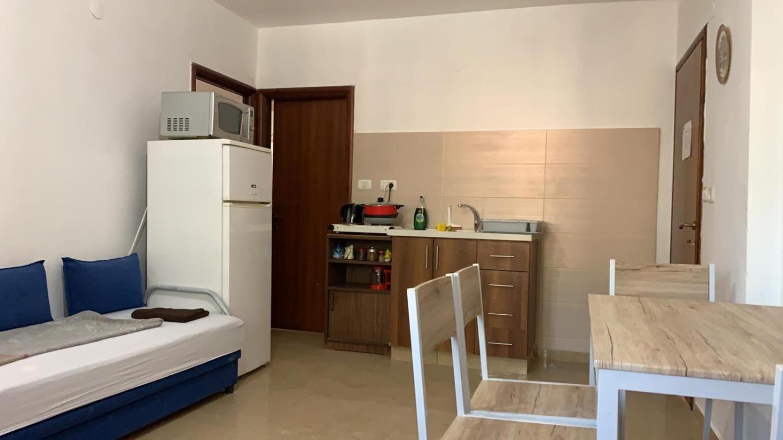 Family One-Bedroom Apartment photo 2