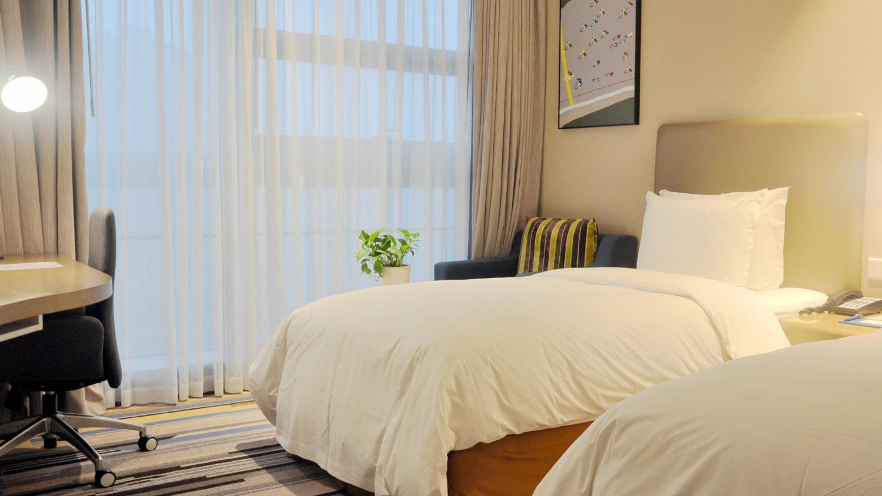 Standard Room with Two Single Beds photo 1