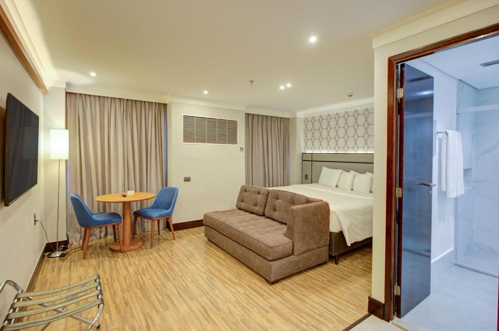 Luxury Triple Room