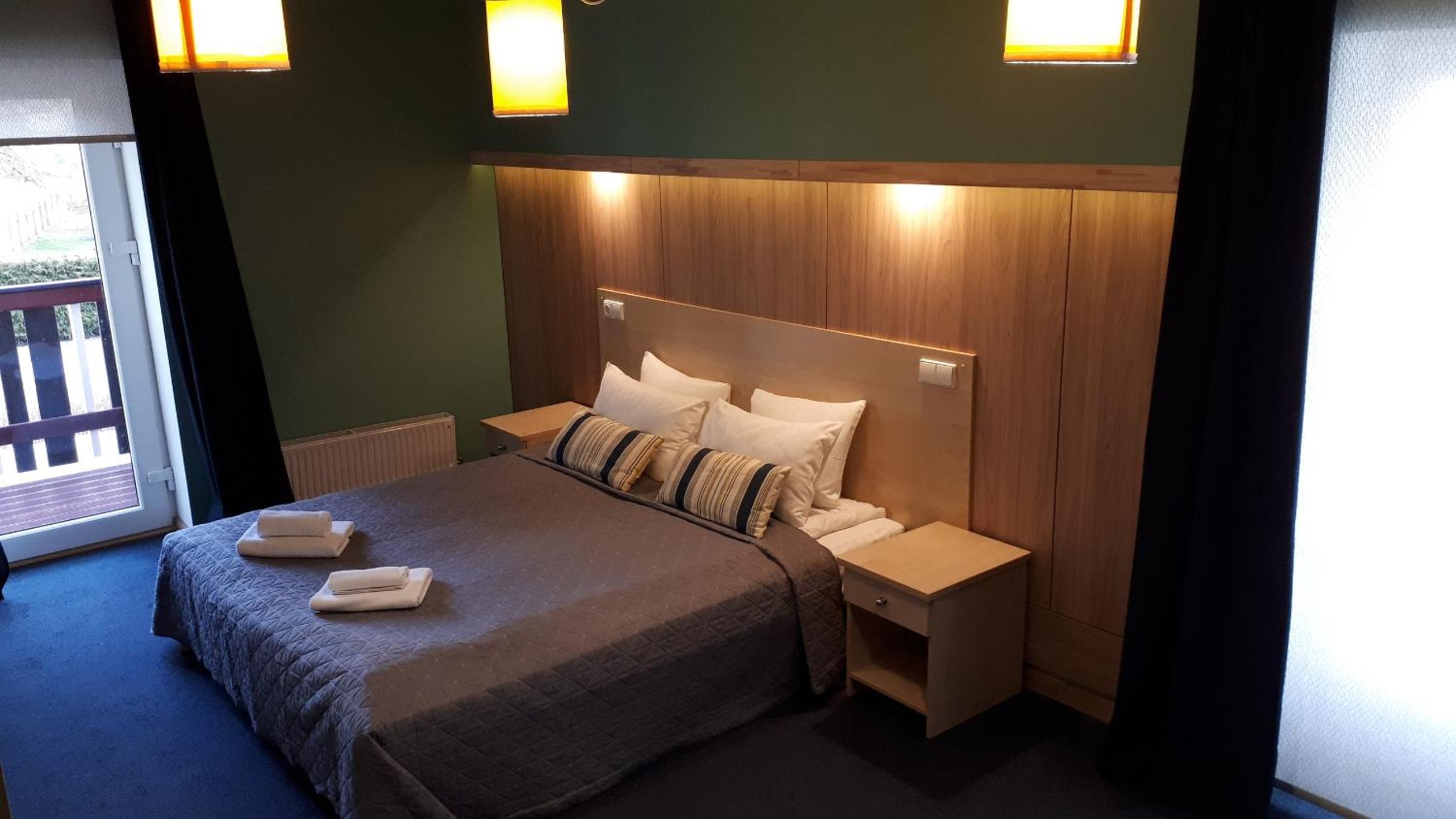 Twin/Double Room with balcony - Photo 1