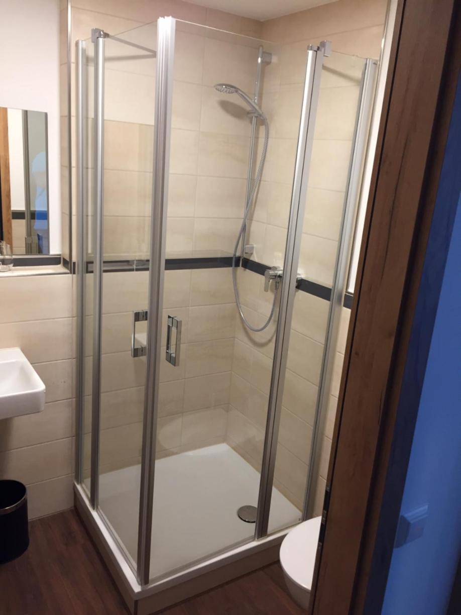 Double Room with Private Bathroom - Photo 1