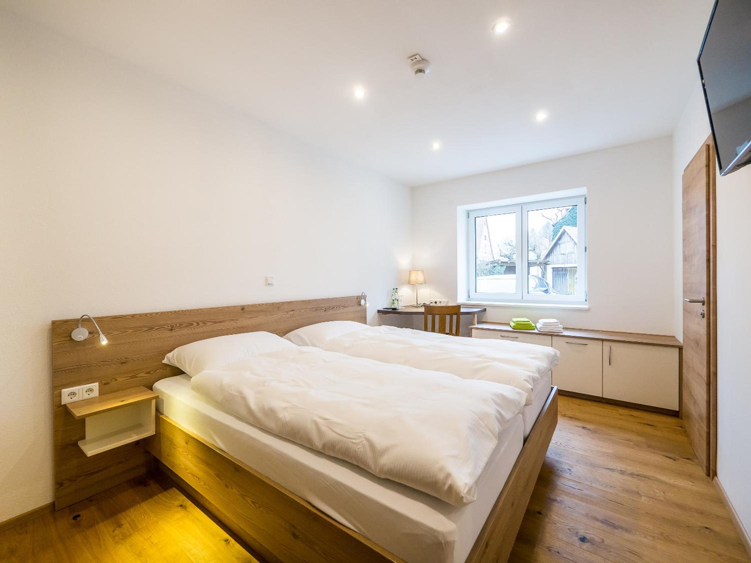 Double Room with Private Bathroom photo 2