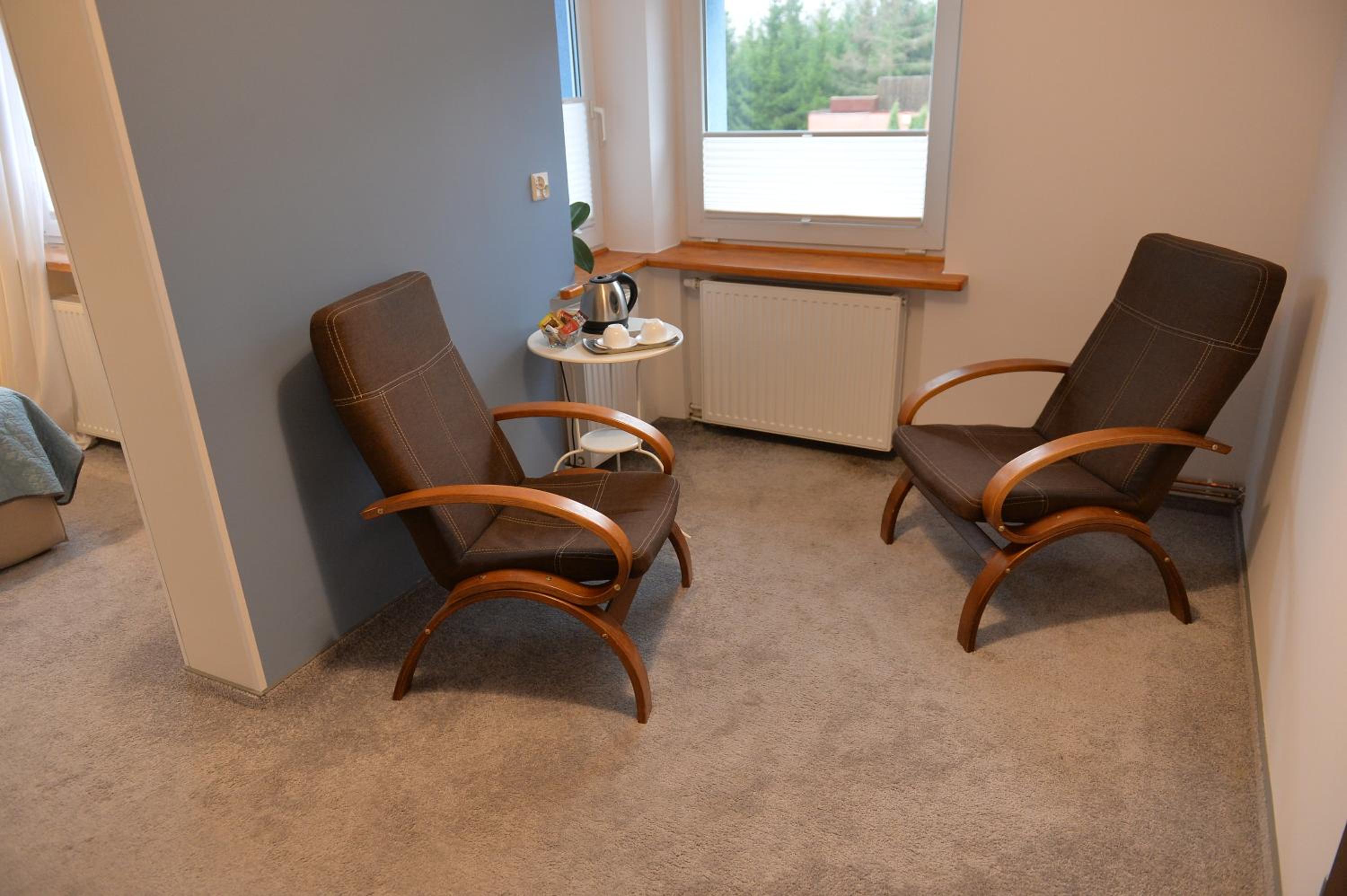 Deluxe King Room - Photo 1