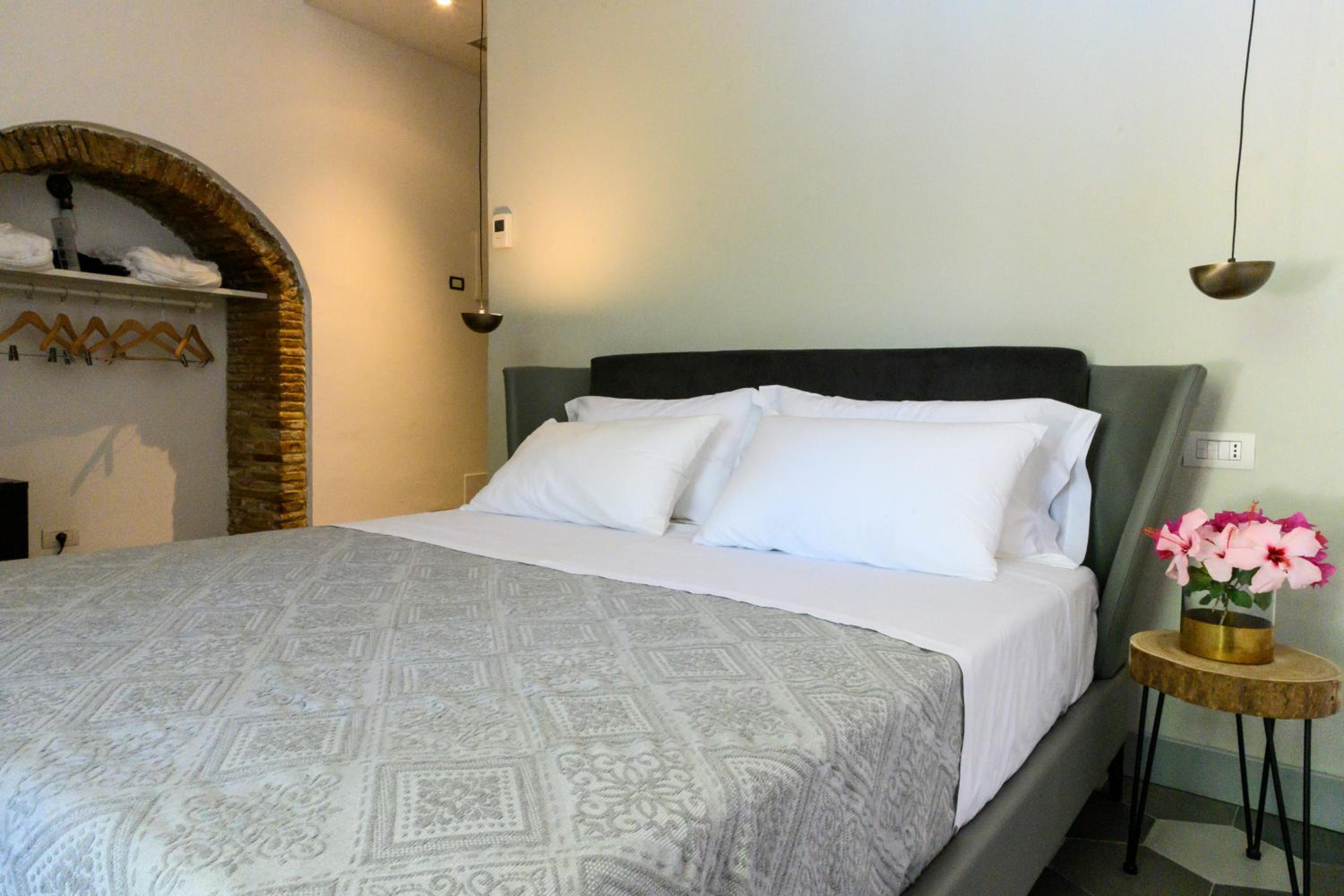 Superior King Room photo 1