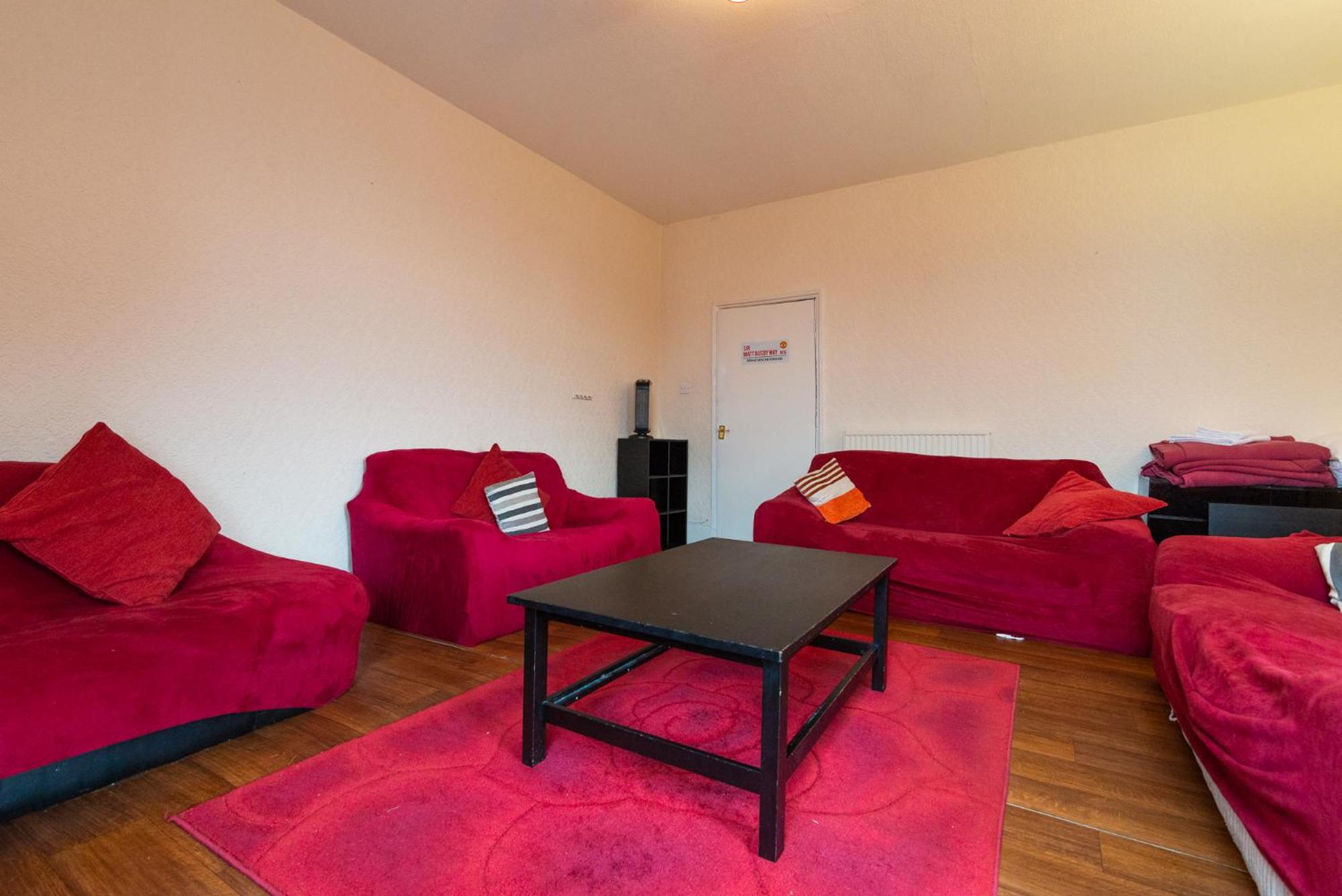 Apartment - Photo 3