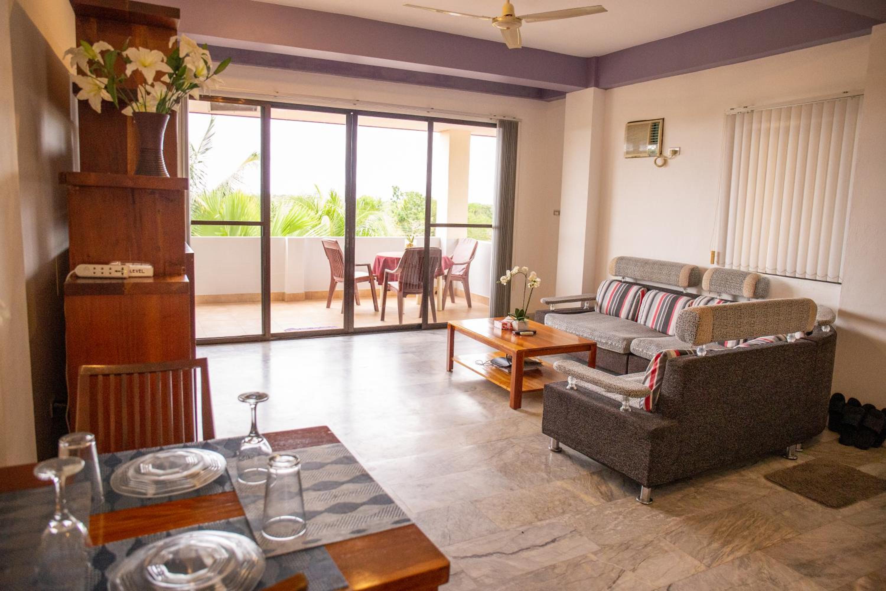 Apartment with Sea View - Photo 15