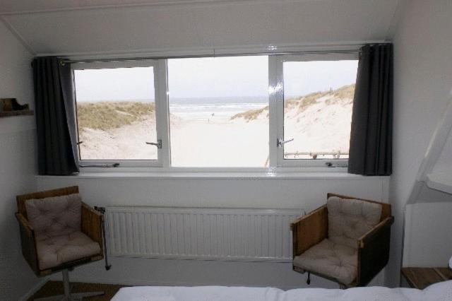 Twin Room with Sea View photo 3