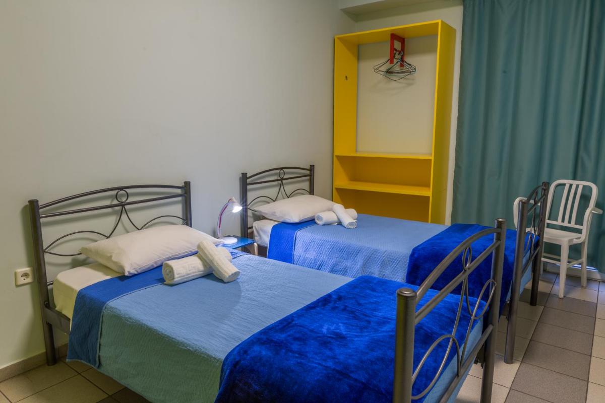 Triple Room with Terrace