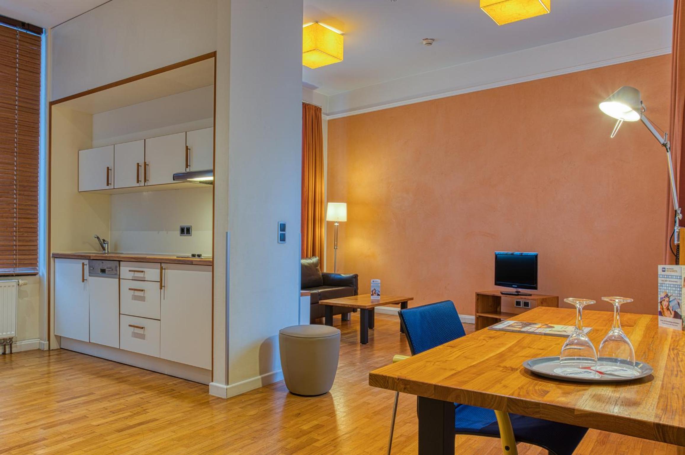 Business Double Apartment With Sofa Bed photo 1