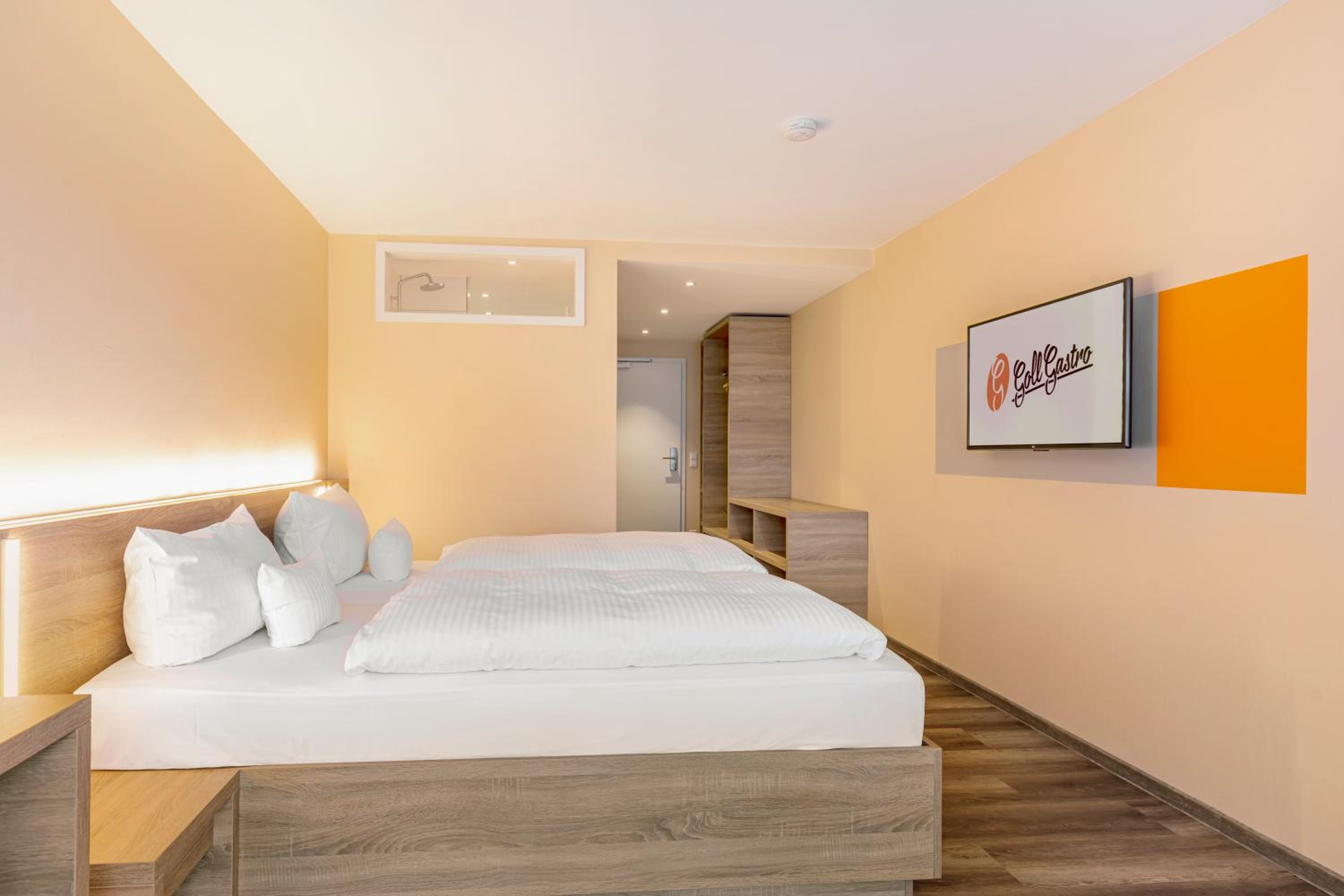 Double Room - Photo 3