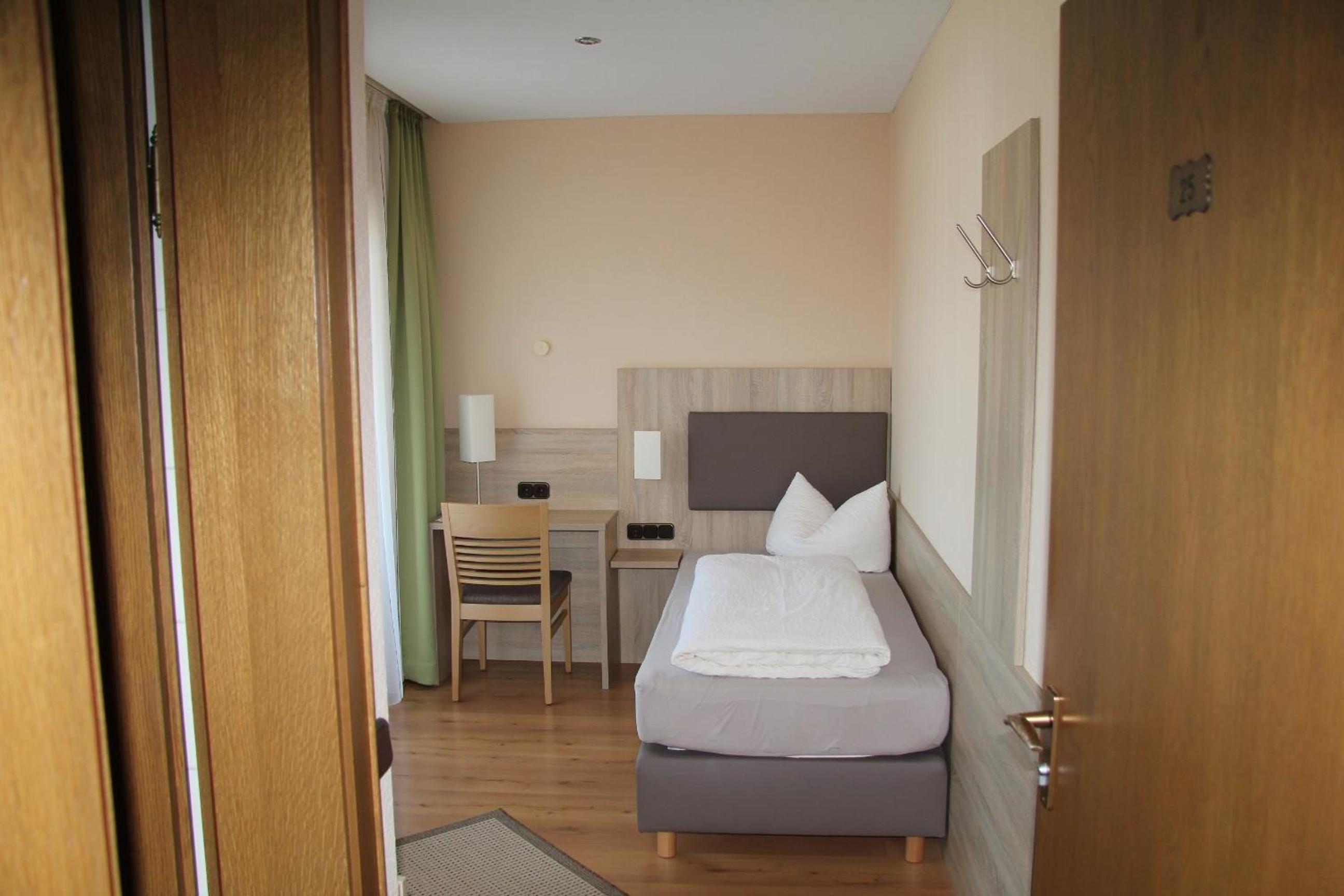 Standard Single Room photo 3