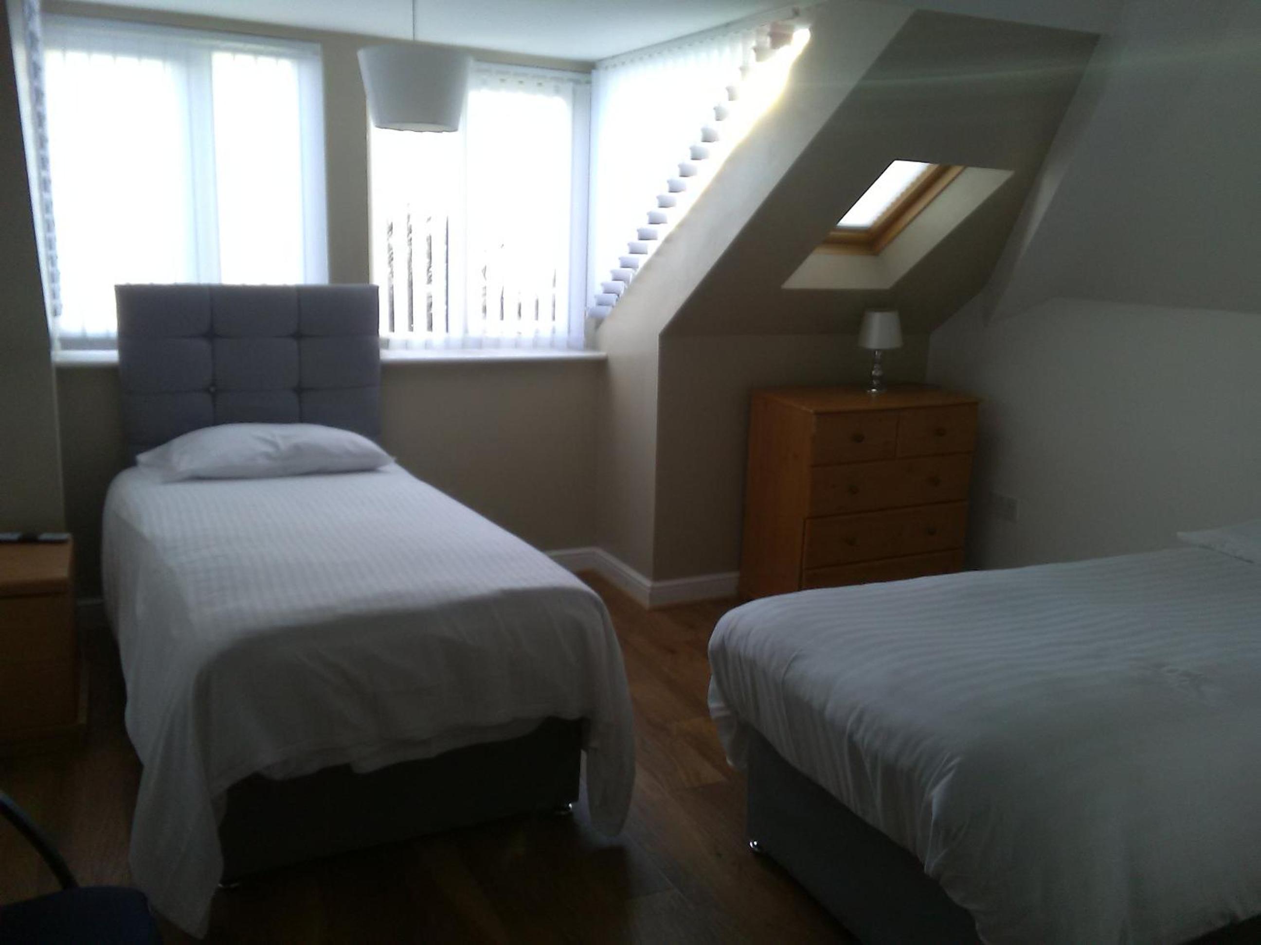 Twin Room With Bathroom