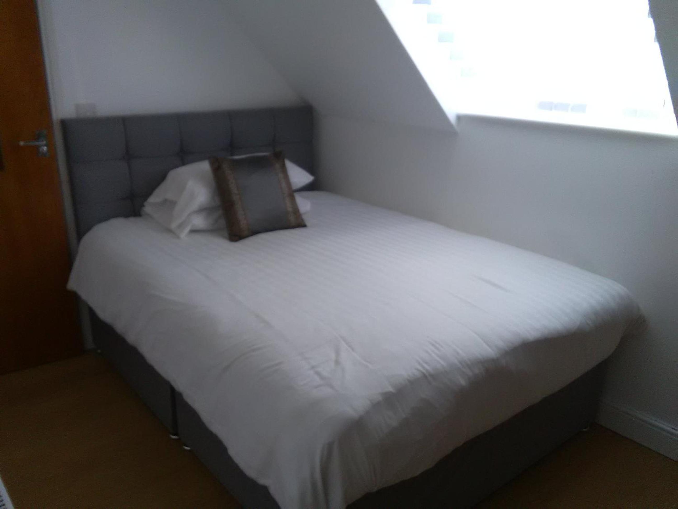 Double Room With Shared Bathroom photo 3