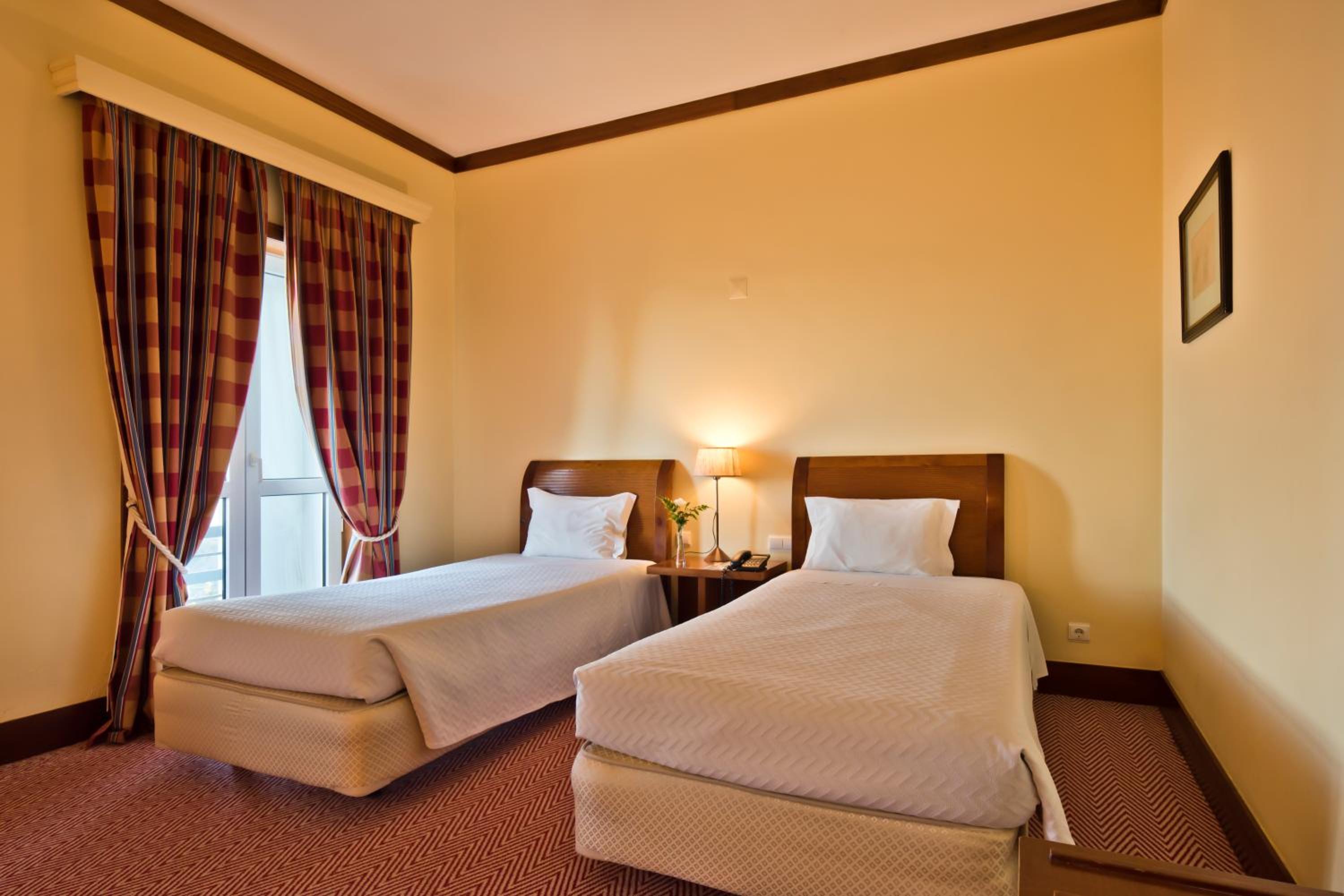 Superior Twin Room - Photo 2