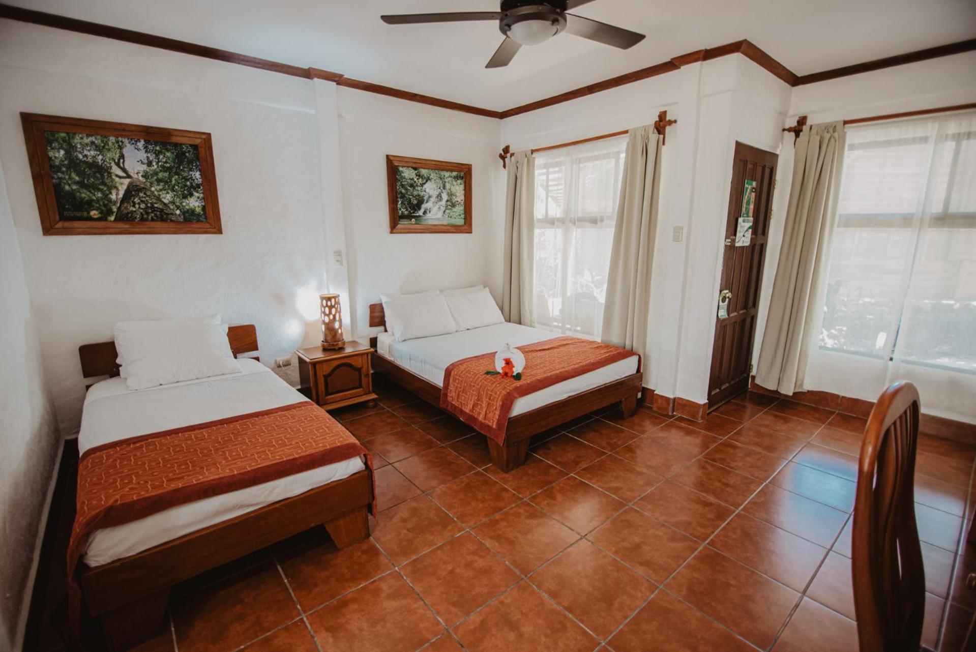 Standard  Room - Photo 8