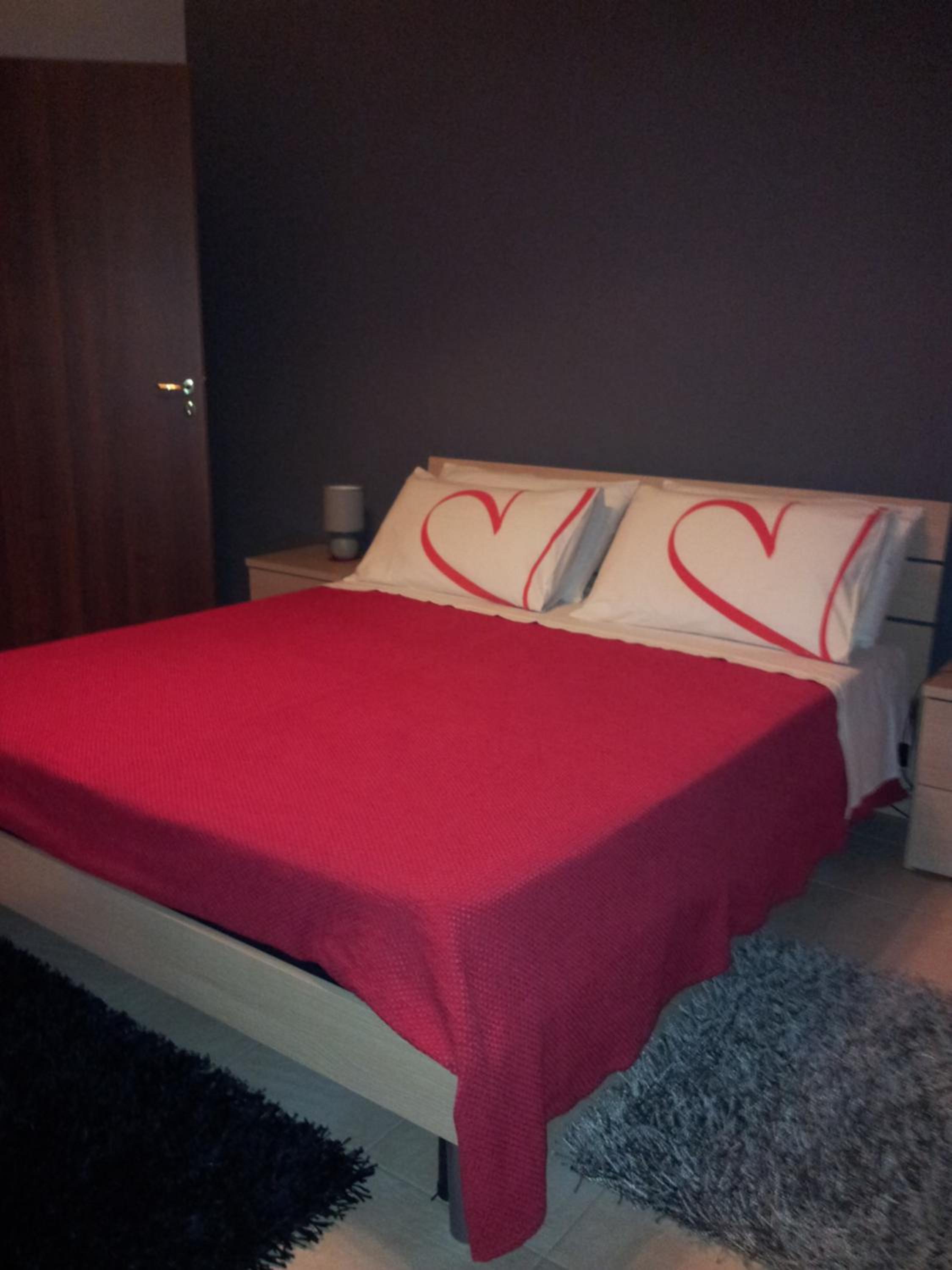 Double or Twin Room with Private Bathroom - Photo 9