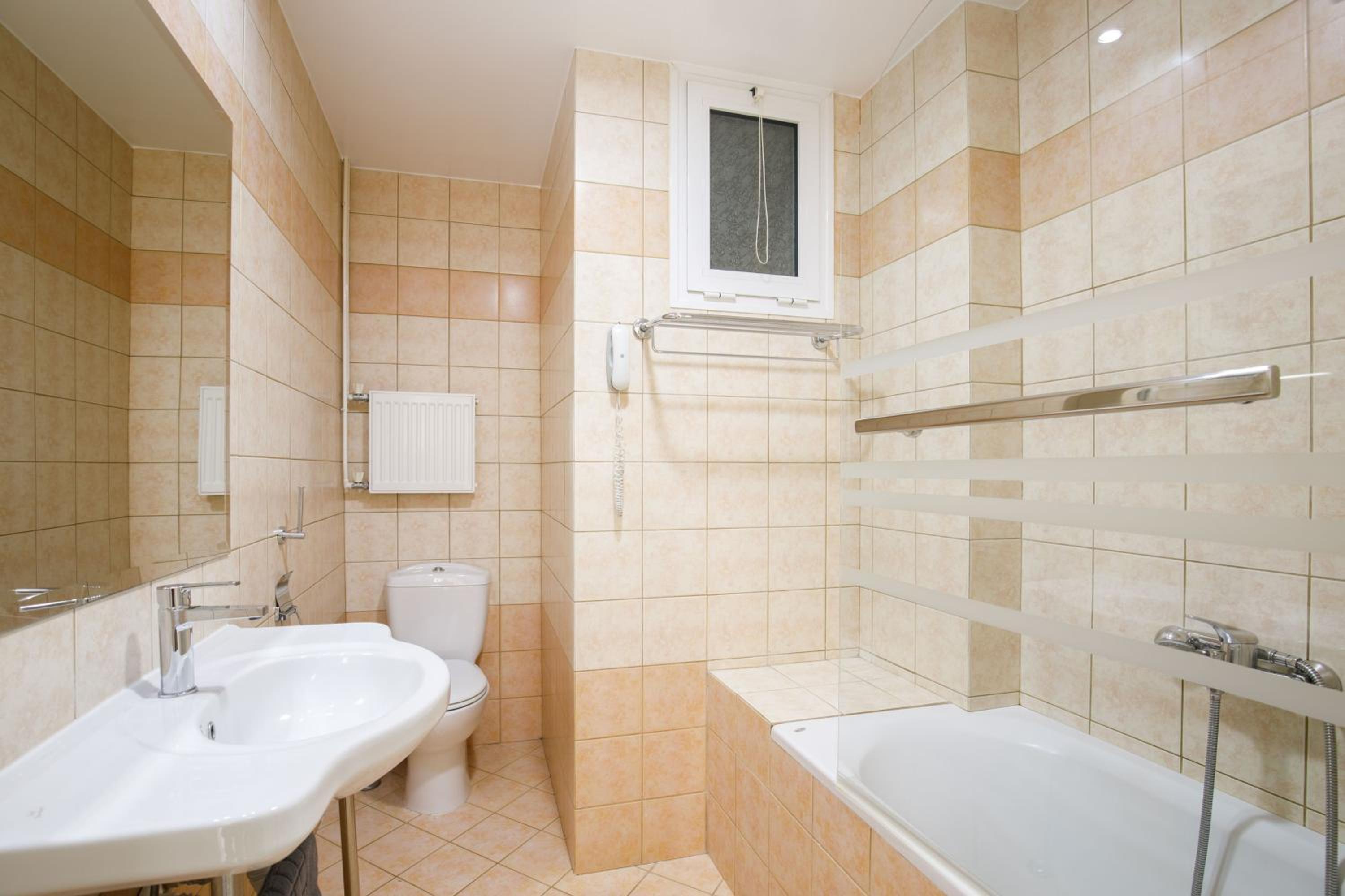 Triple Room photo 2