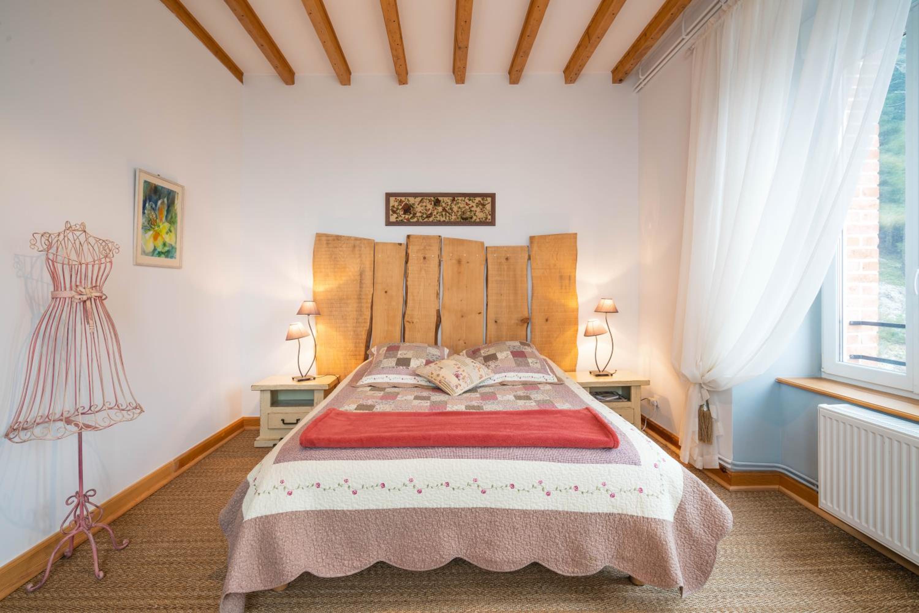 Superior Suite - Photo 12