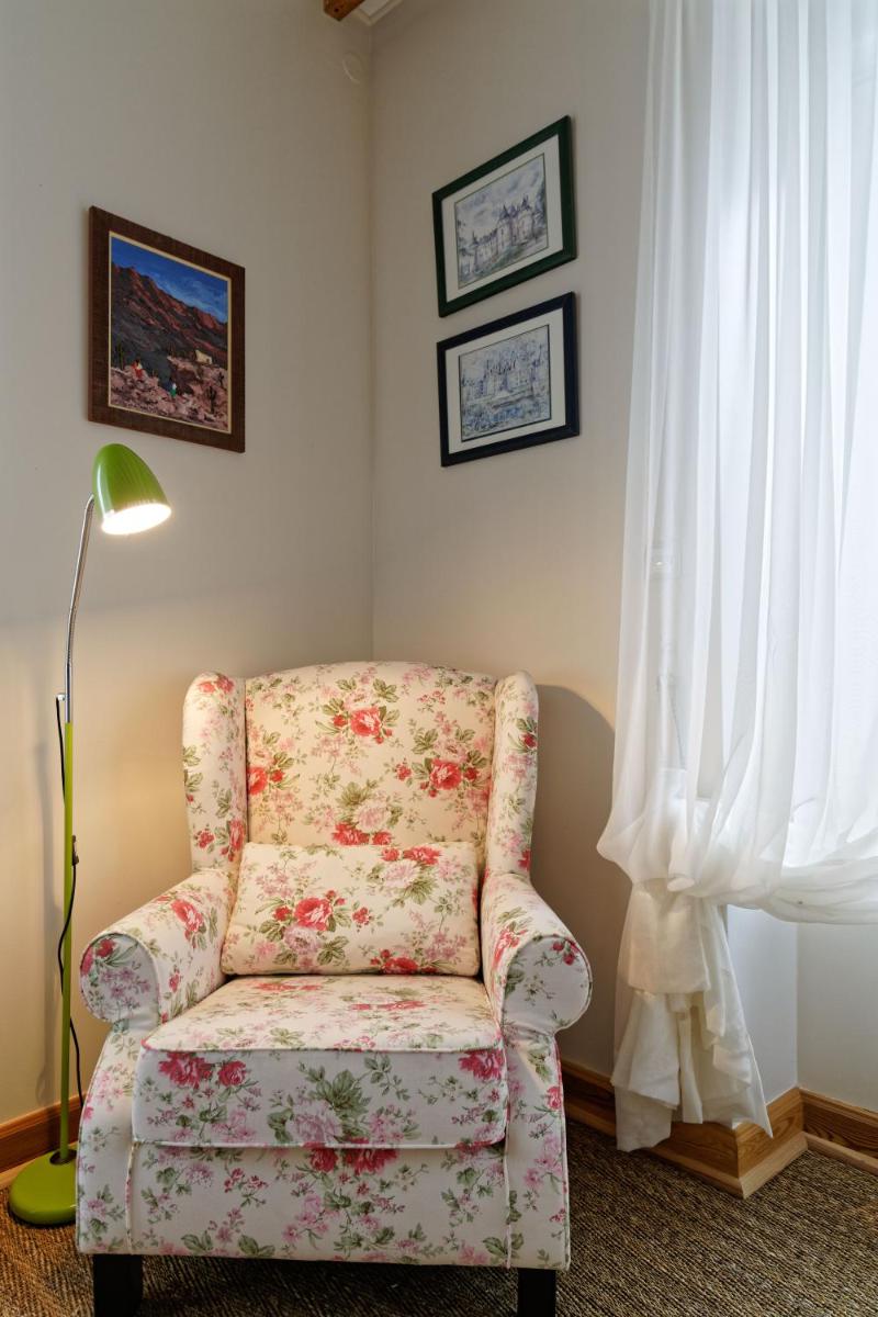 Suite with Mountain View - Photo 2