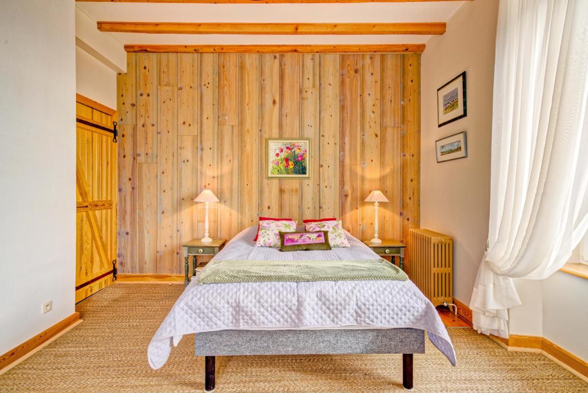 Suite with Mountain View - Photo 10
