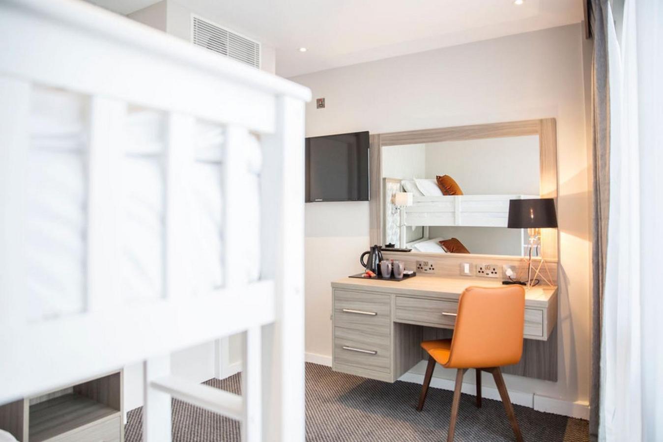 Family Suite - Photo 1