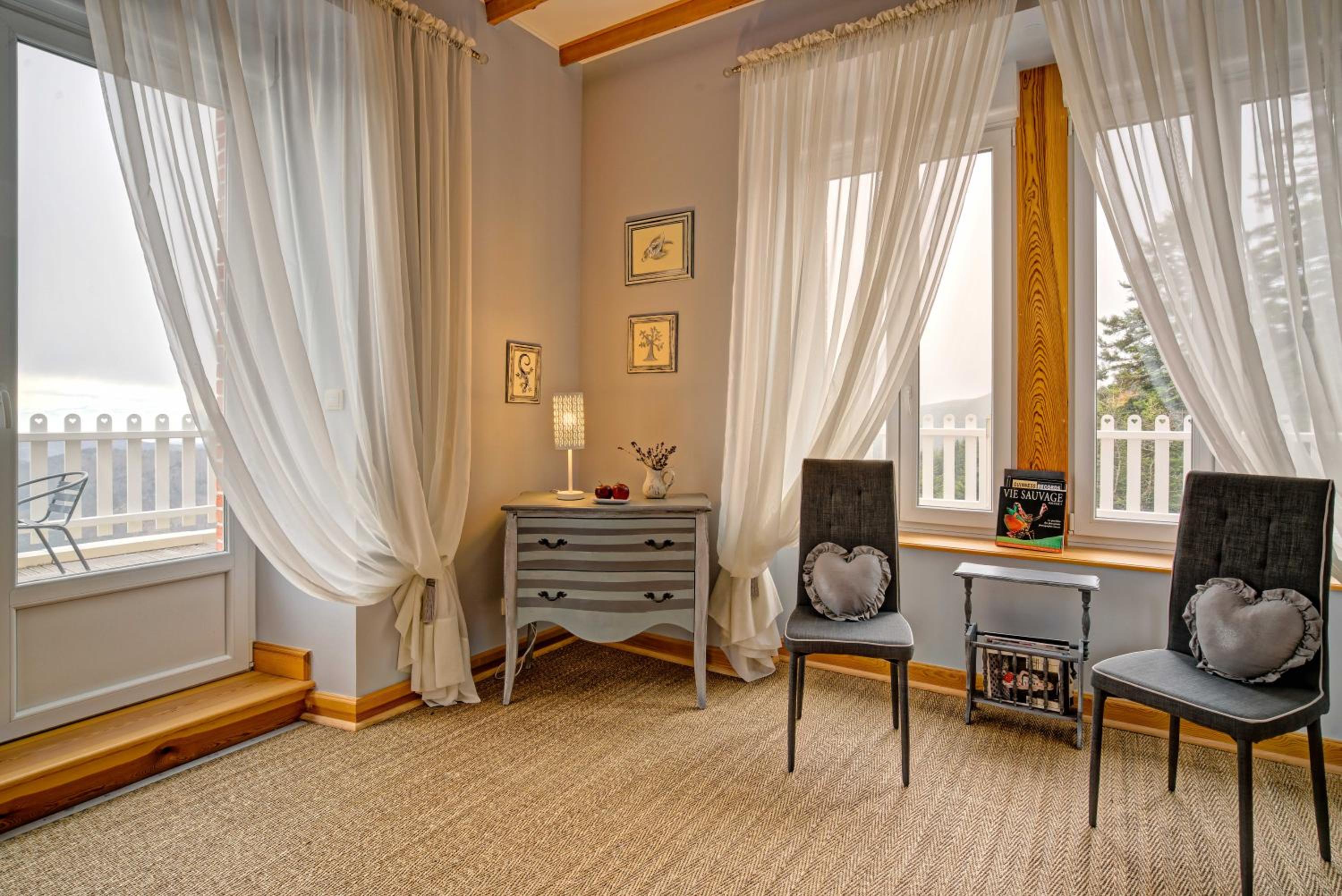 Suite with Terrace - Photo 7