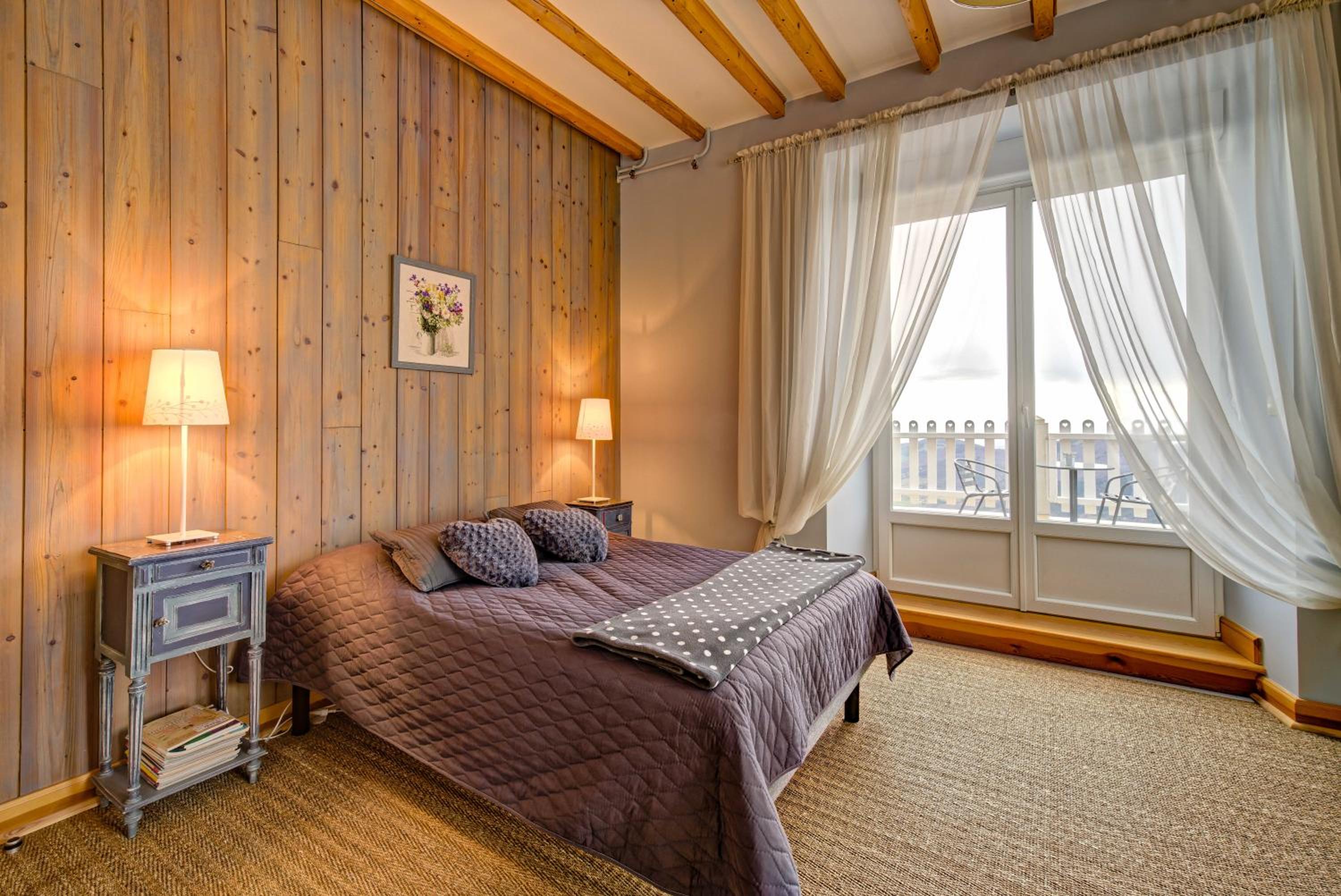 Suite with Terrace - Photo 9