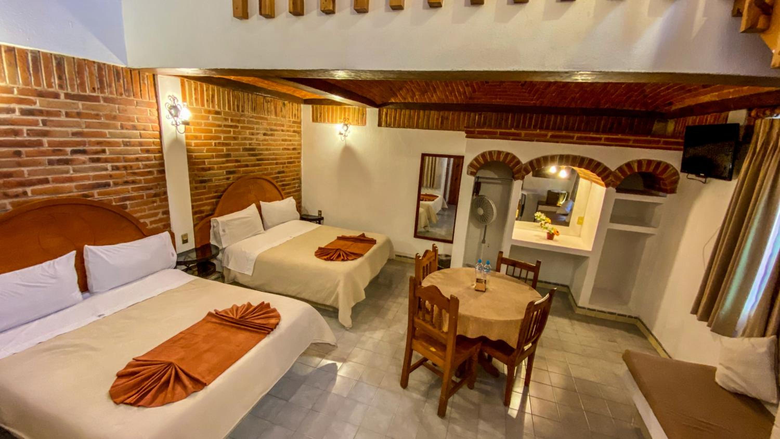 Deluxe Triple Room photo 1