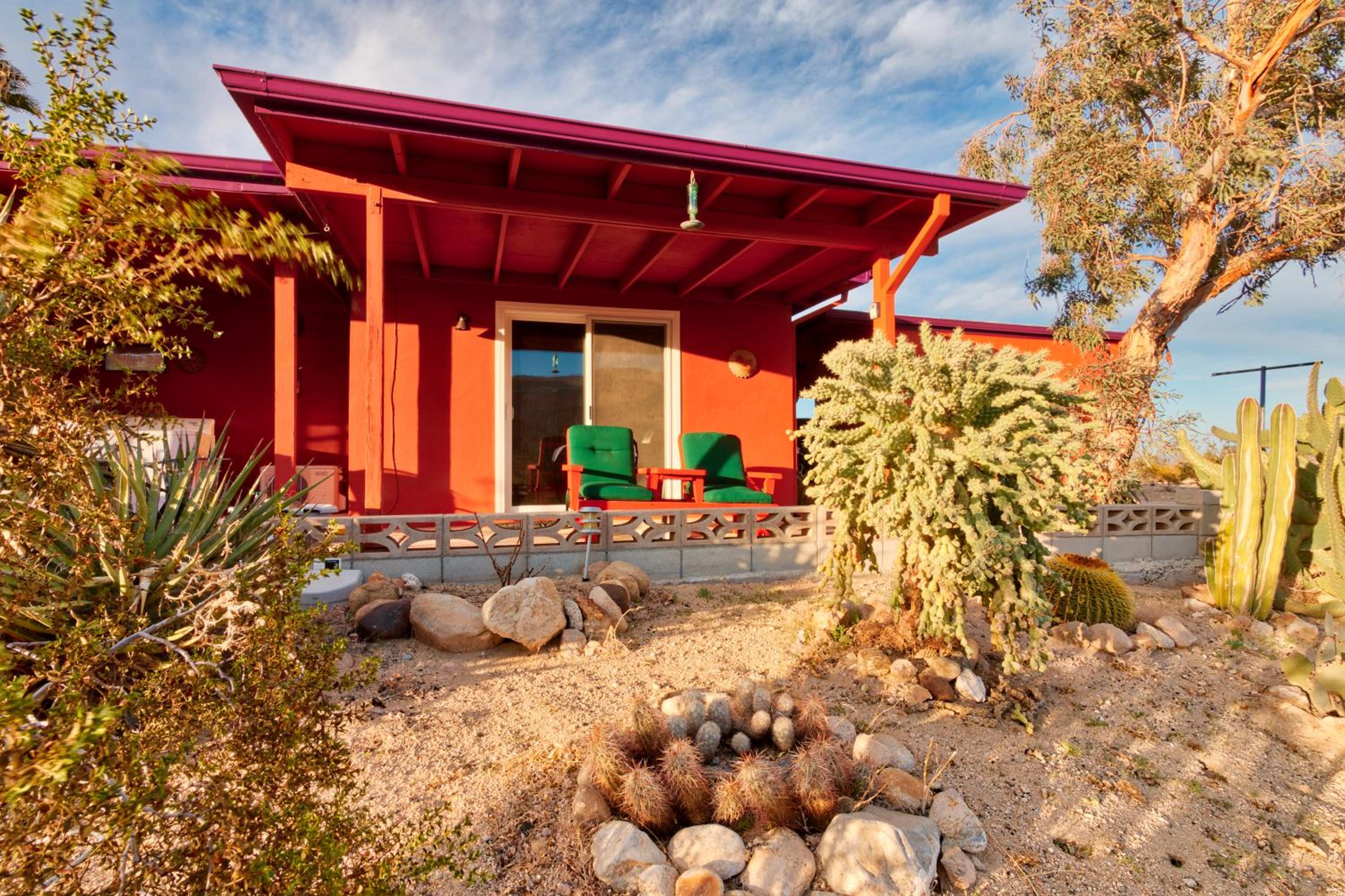 One-Bedroom House - Photo 15