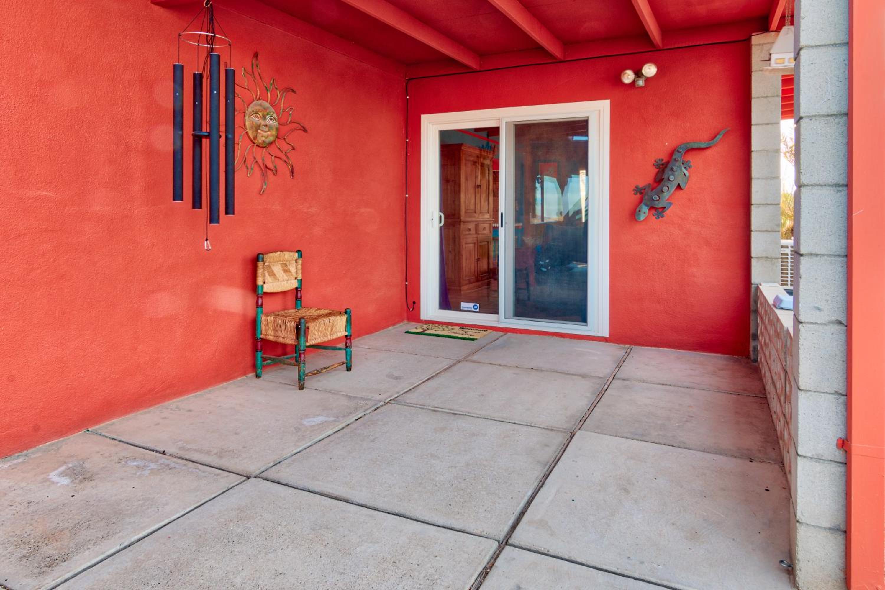 One-Bedroom House - Photo 8