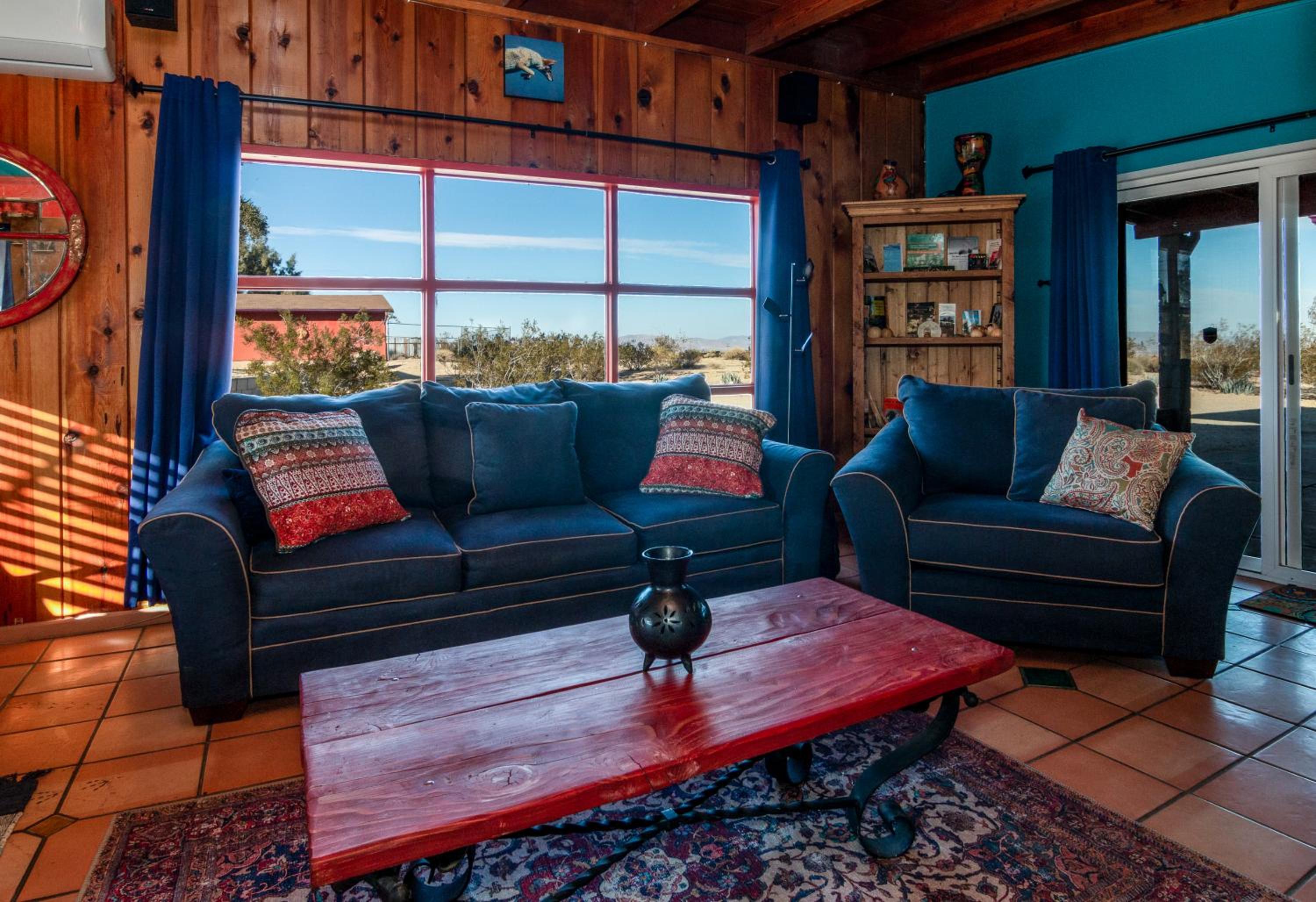 One-Bedroom House - Photo 12