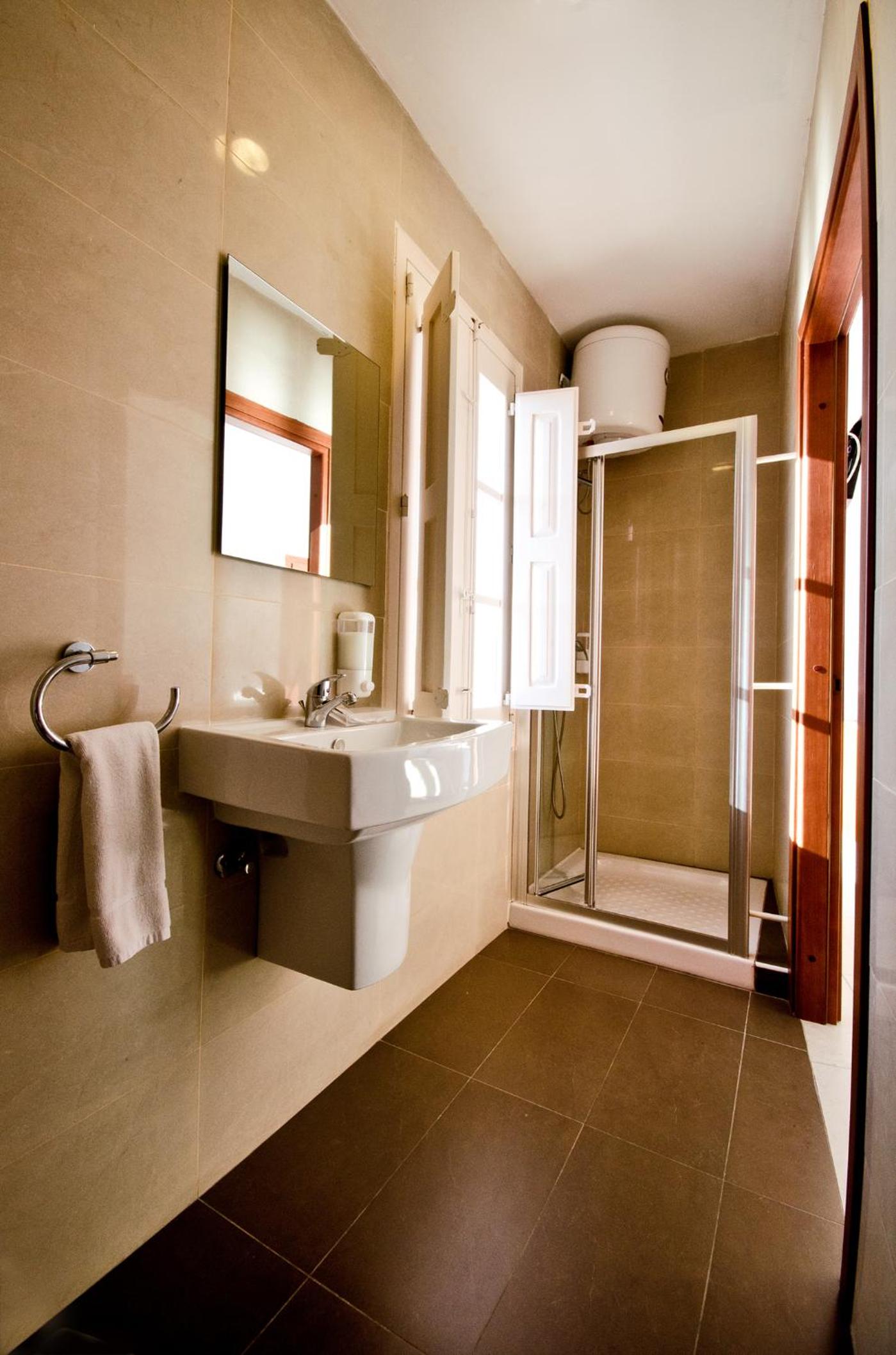 Deluxe Triple Room with Sea View photo 2