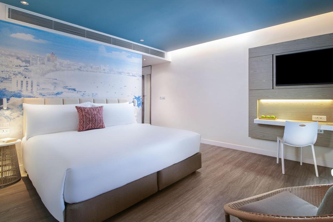 Superior King Room - Photo 1