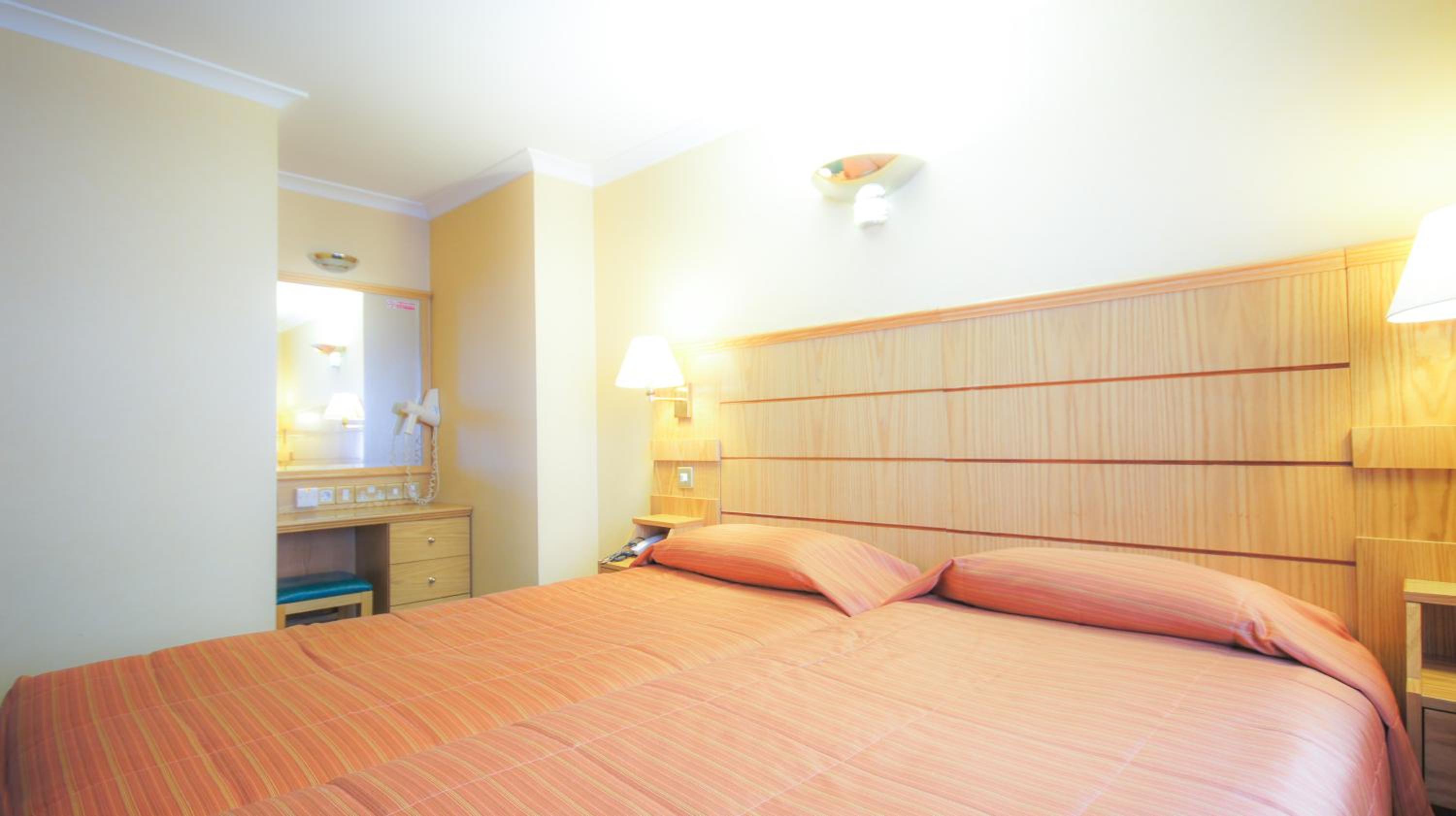 Twin Room photo 1
