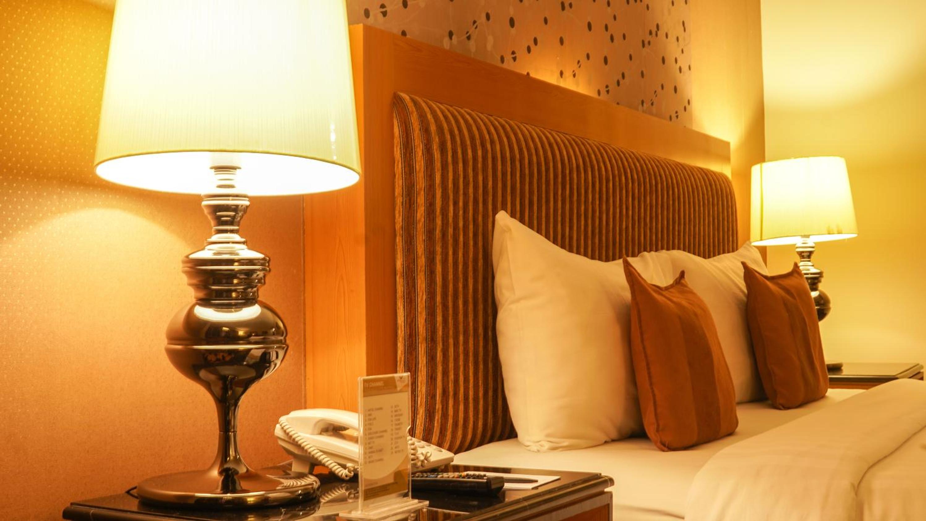 Deluxe King Room